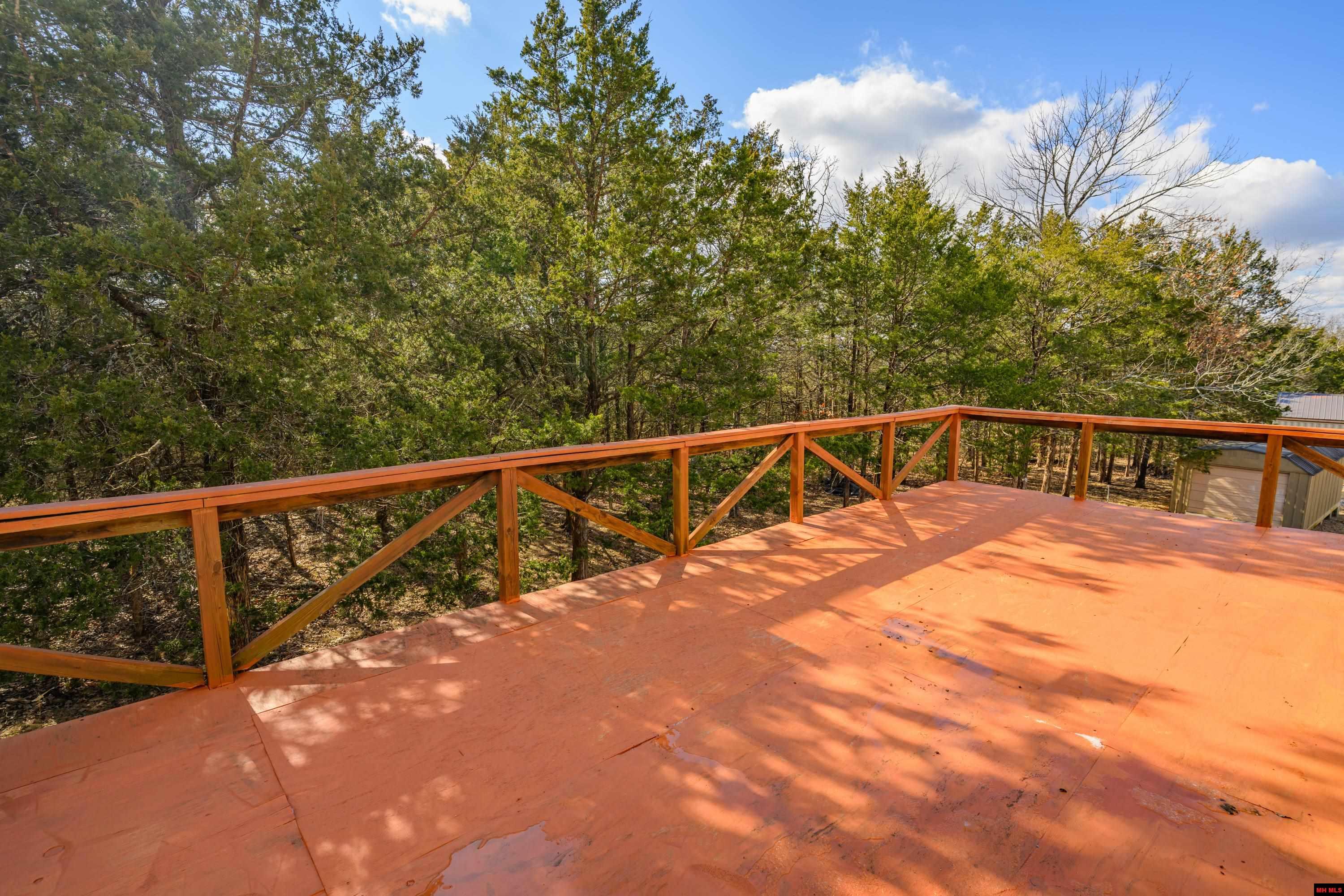 1246 NUBBIN RIDGE ROAD Lakeview, AR
