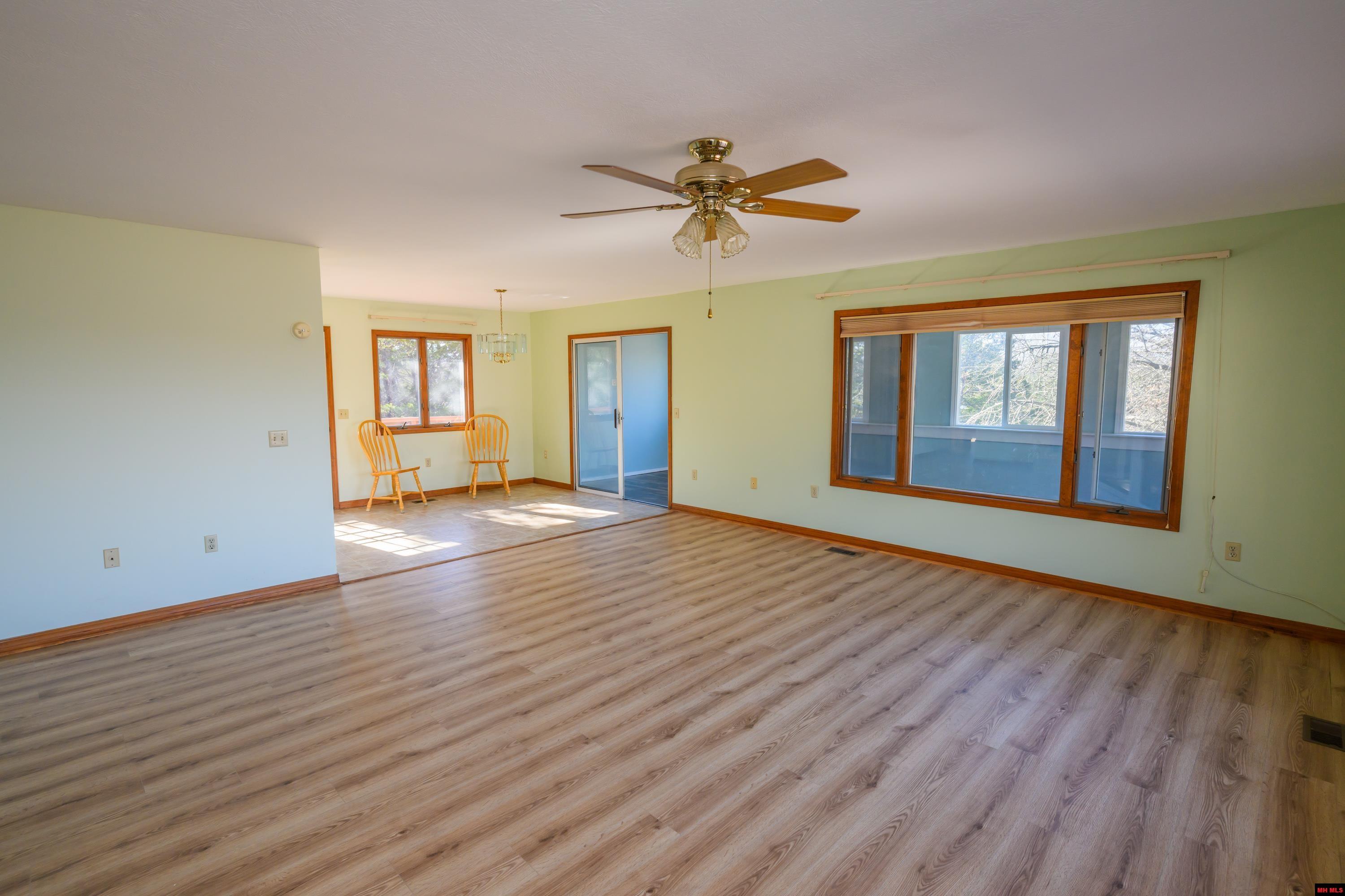 1246 NUBBIN RIDGE ROAD Lakeview, AR