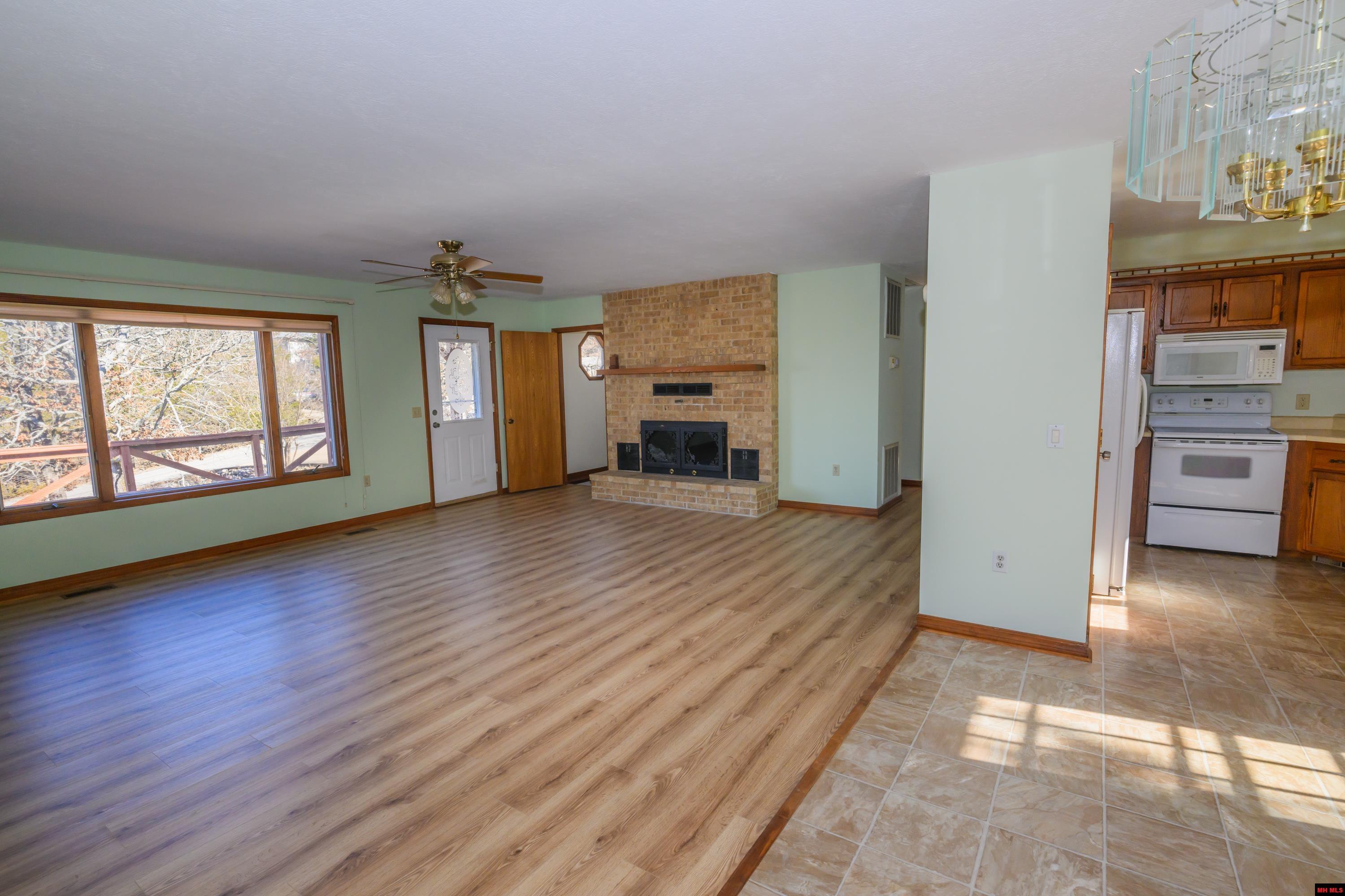 1246 NUBBIN RIDGE ROAD Lakeview, AR