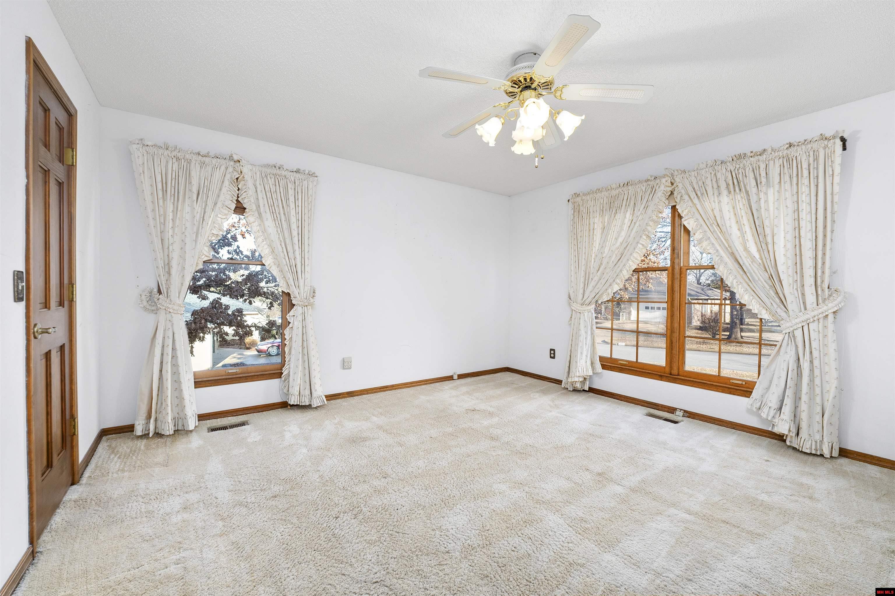 314 LEATHERWOOD CIRCLE Mountain Home, AR