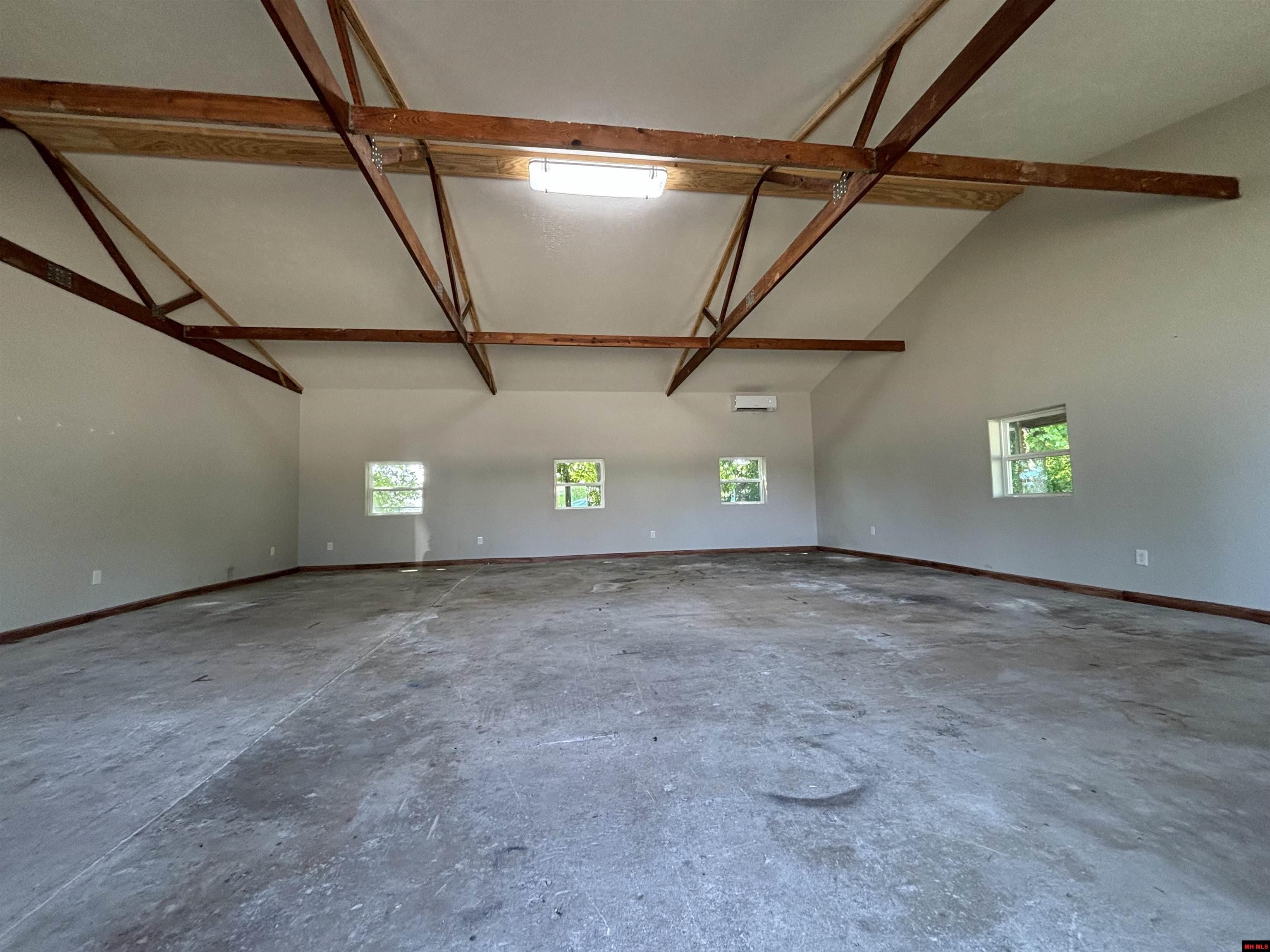 110 HOPPER STREET Gassville, AR