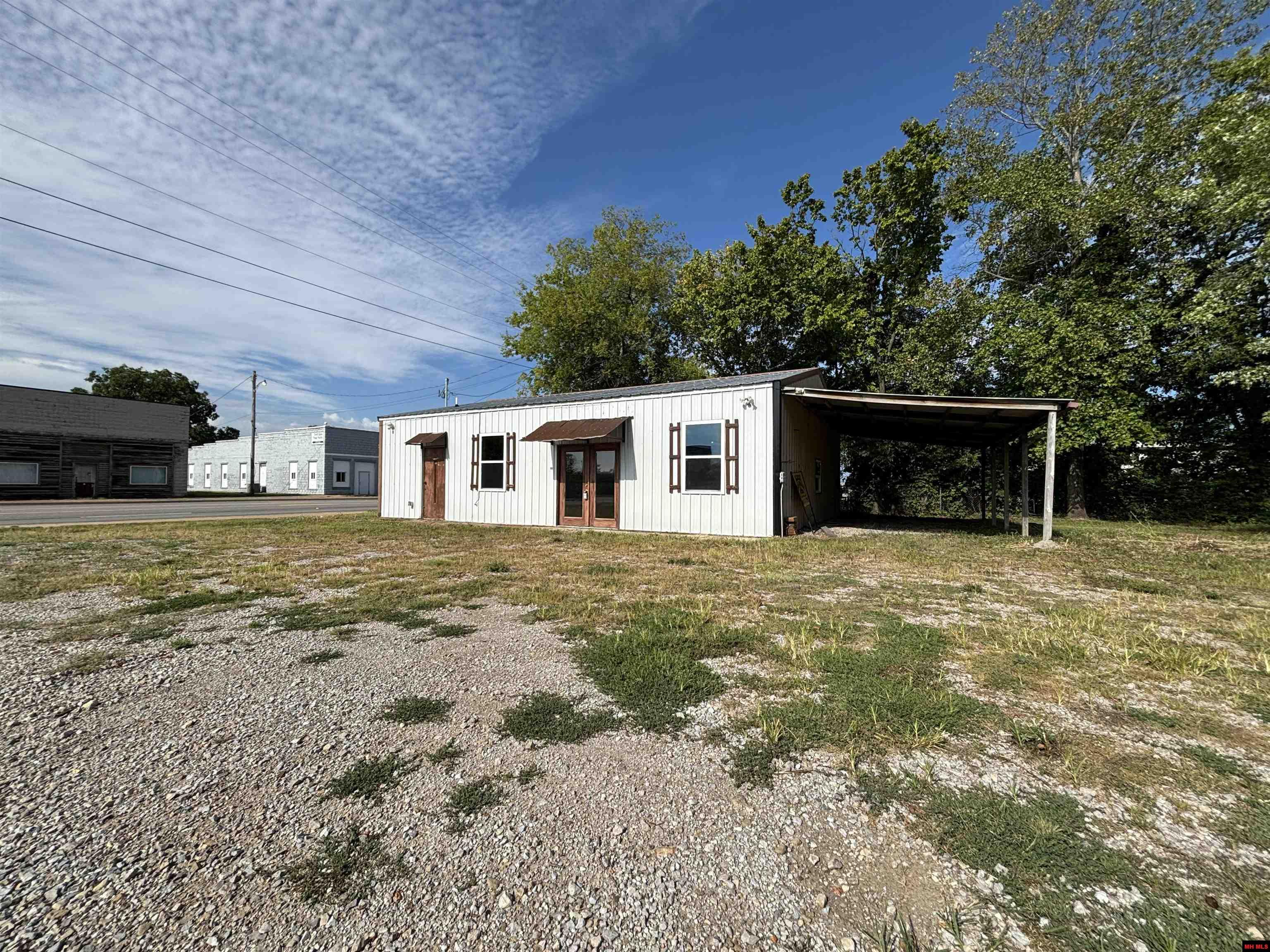 110 HOPPER STREET Gassville, AR