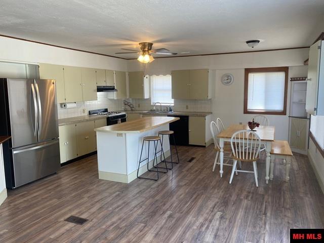 713 N PANTHER AVENUE Yellville, AR