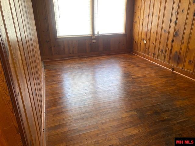 713 N PANTHER AVENUE Yellville, AR