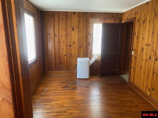 713 N PANTHER AVENUE Yellville, AR