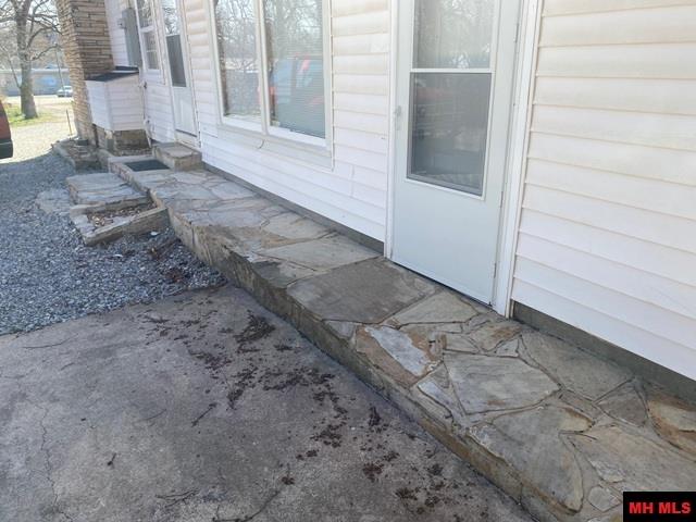713 N PANTHER AVENUE Yellville, AR