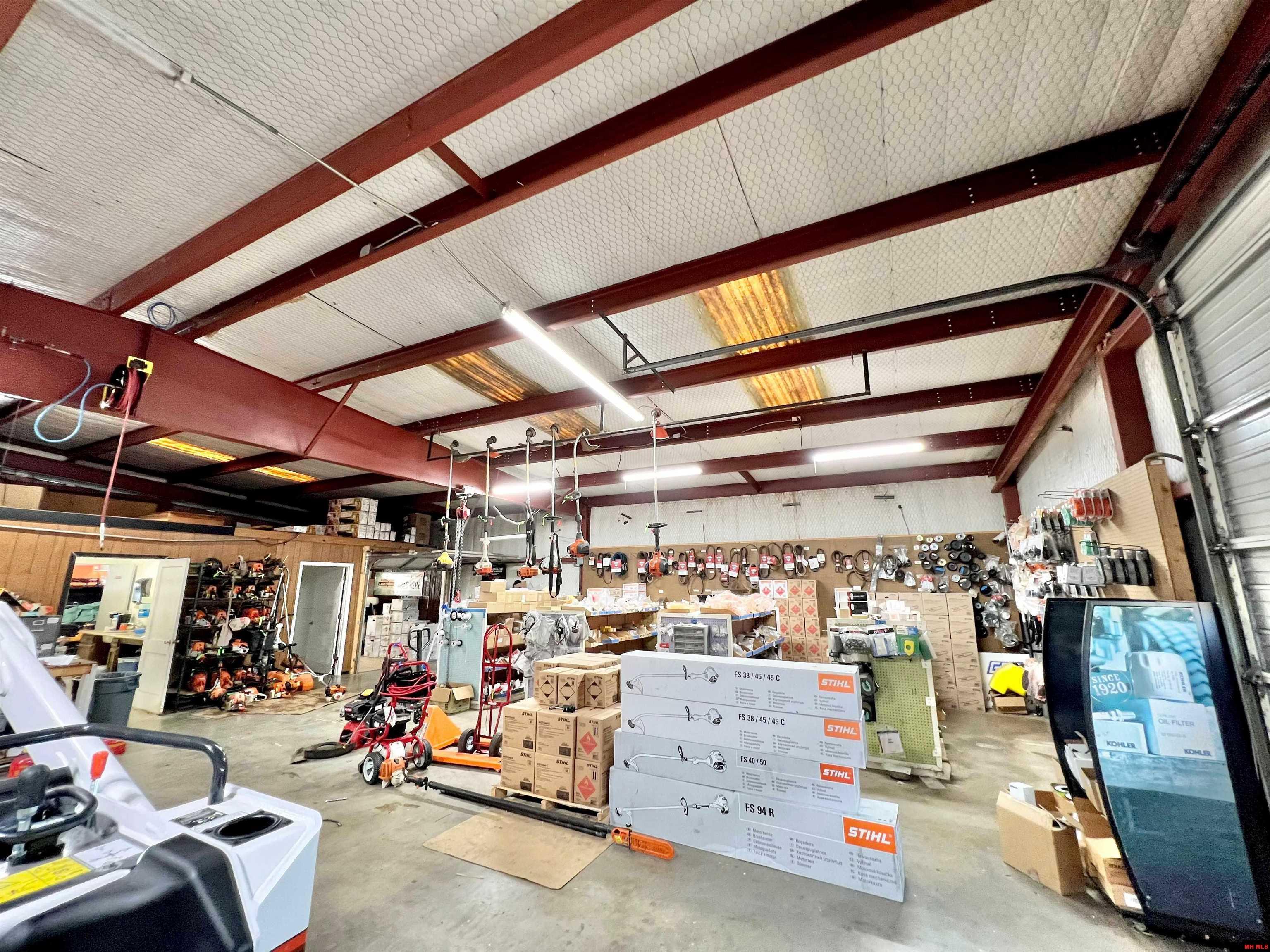 1309 BRADLEY DRIVE Mountain Home, AR