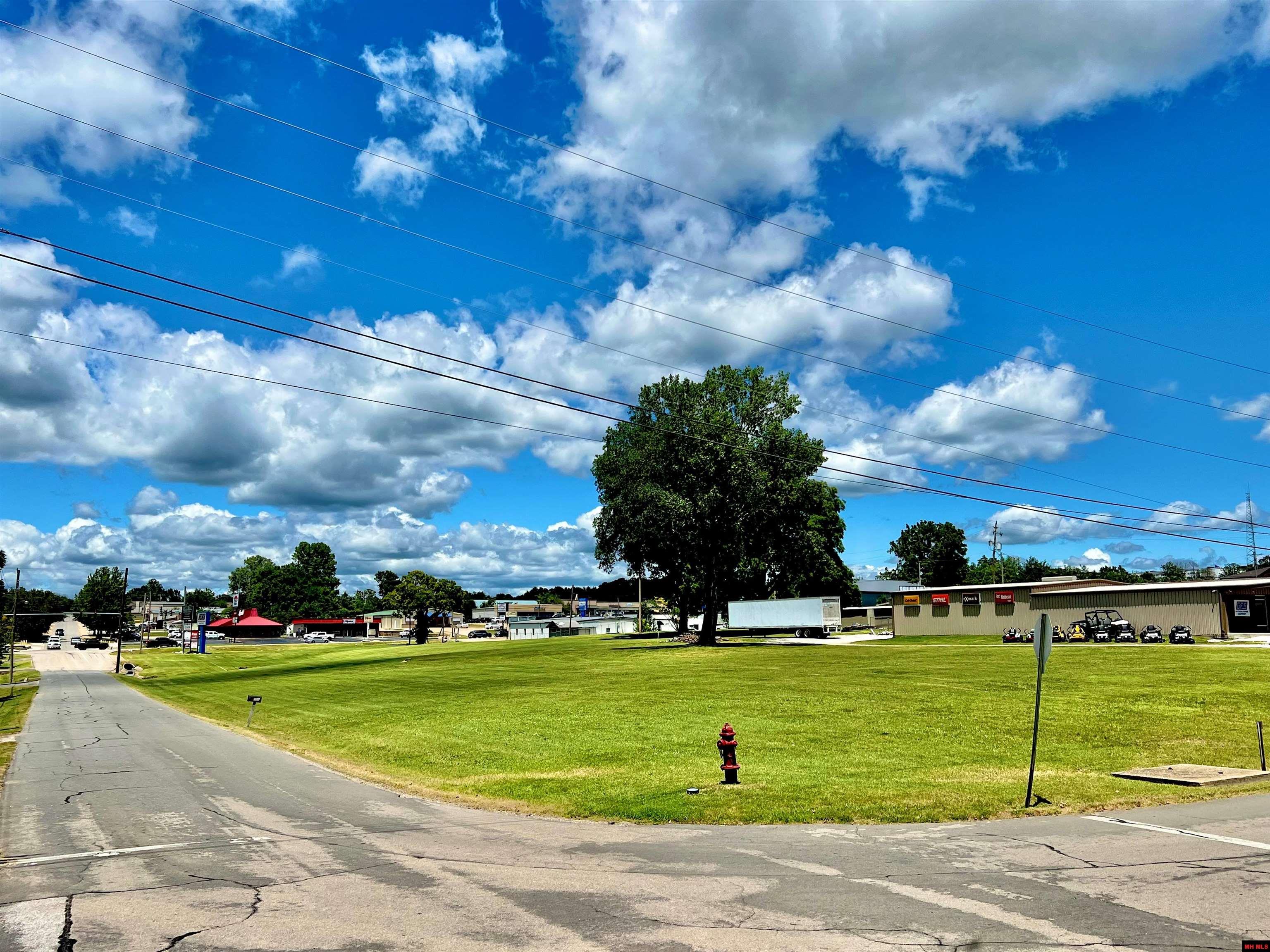 007-13982-000 HWY 62 EAST Mountain Home, AR