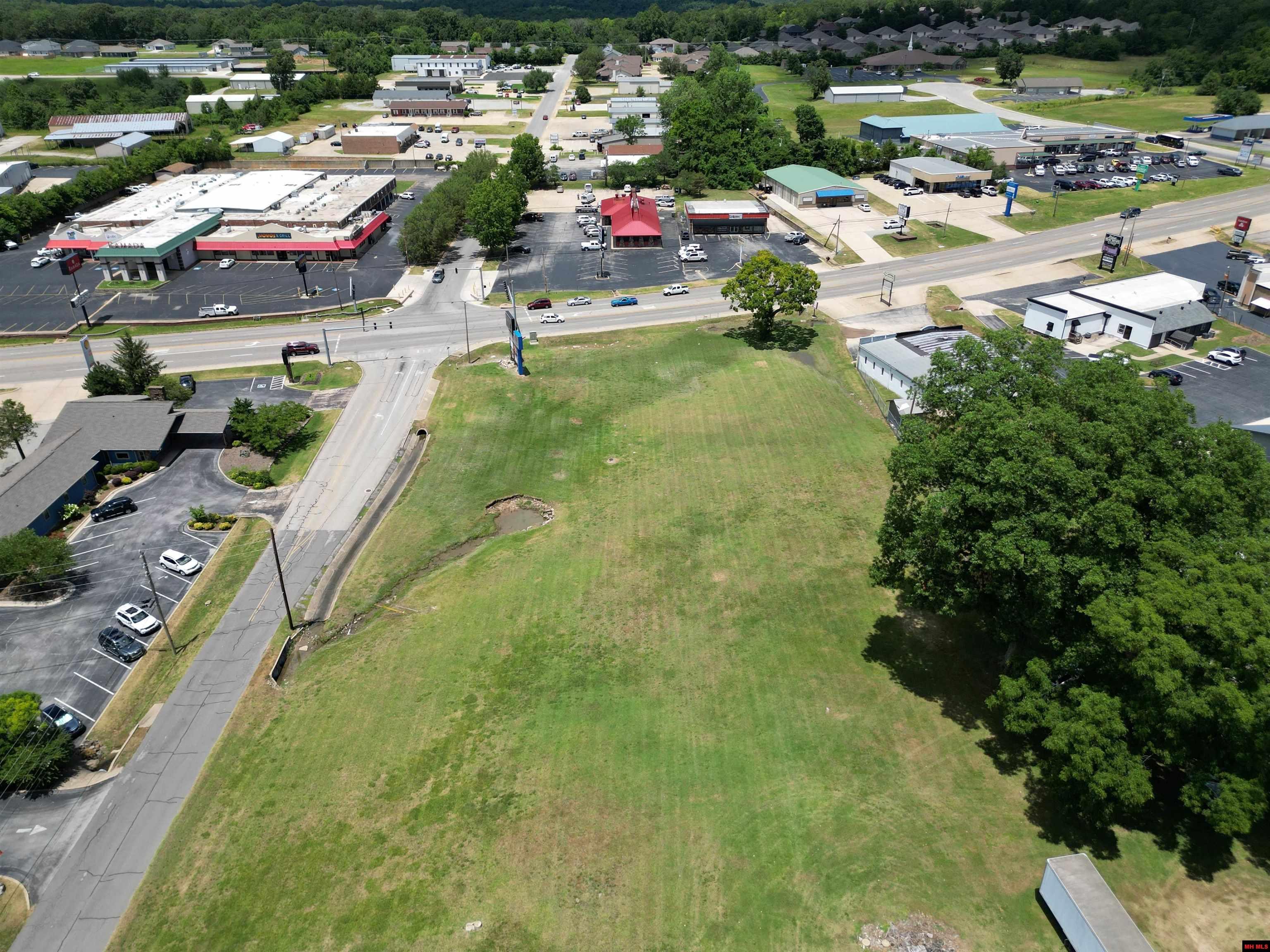 007-13982-000 HWY 62 EAST Mountain Home, AR