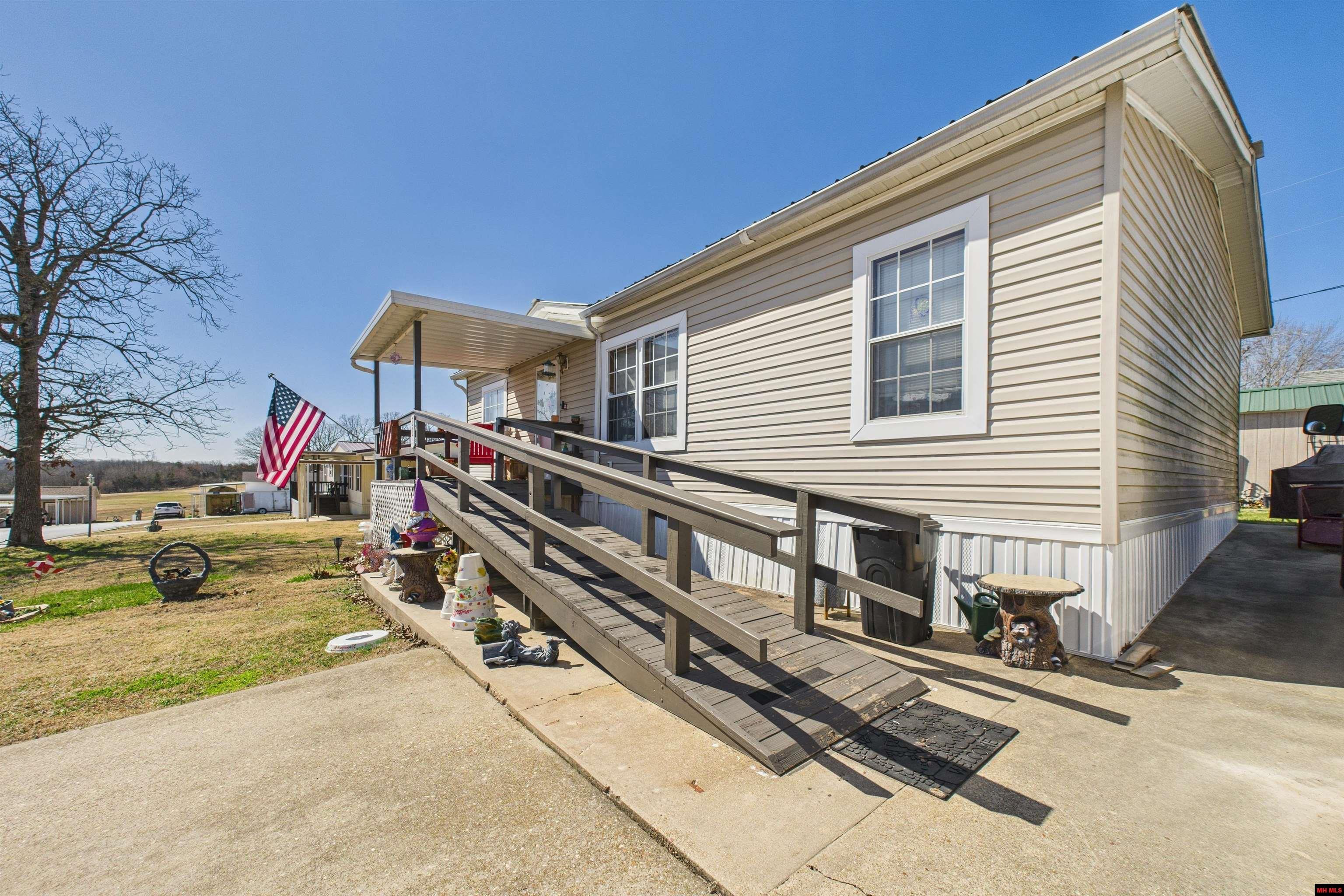32 HAL DRIVE Mountain Home, AR
