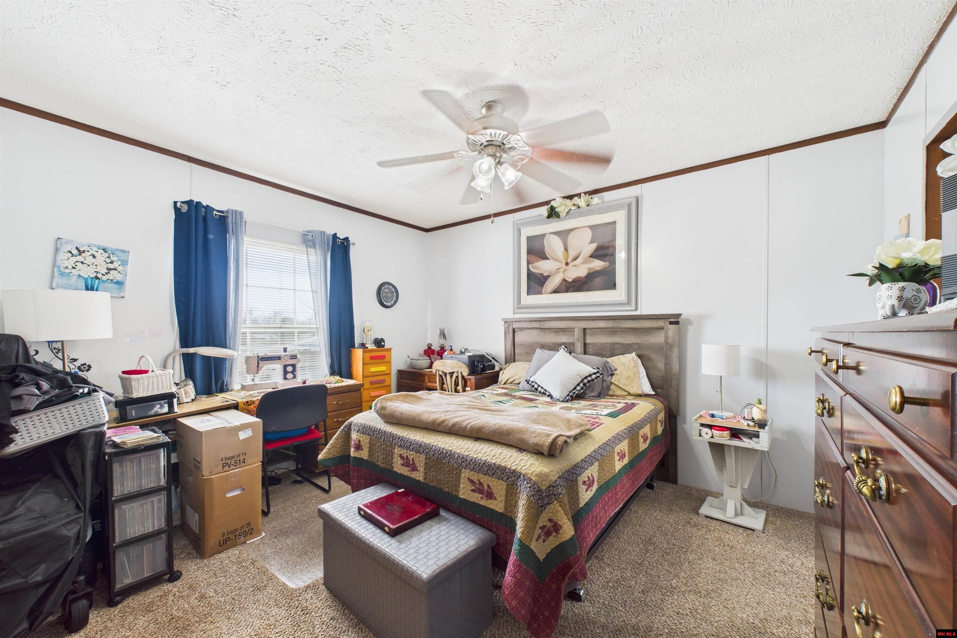 32 HAL DRIVE Mountain Home, AR