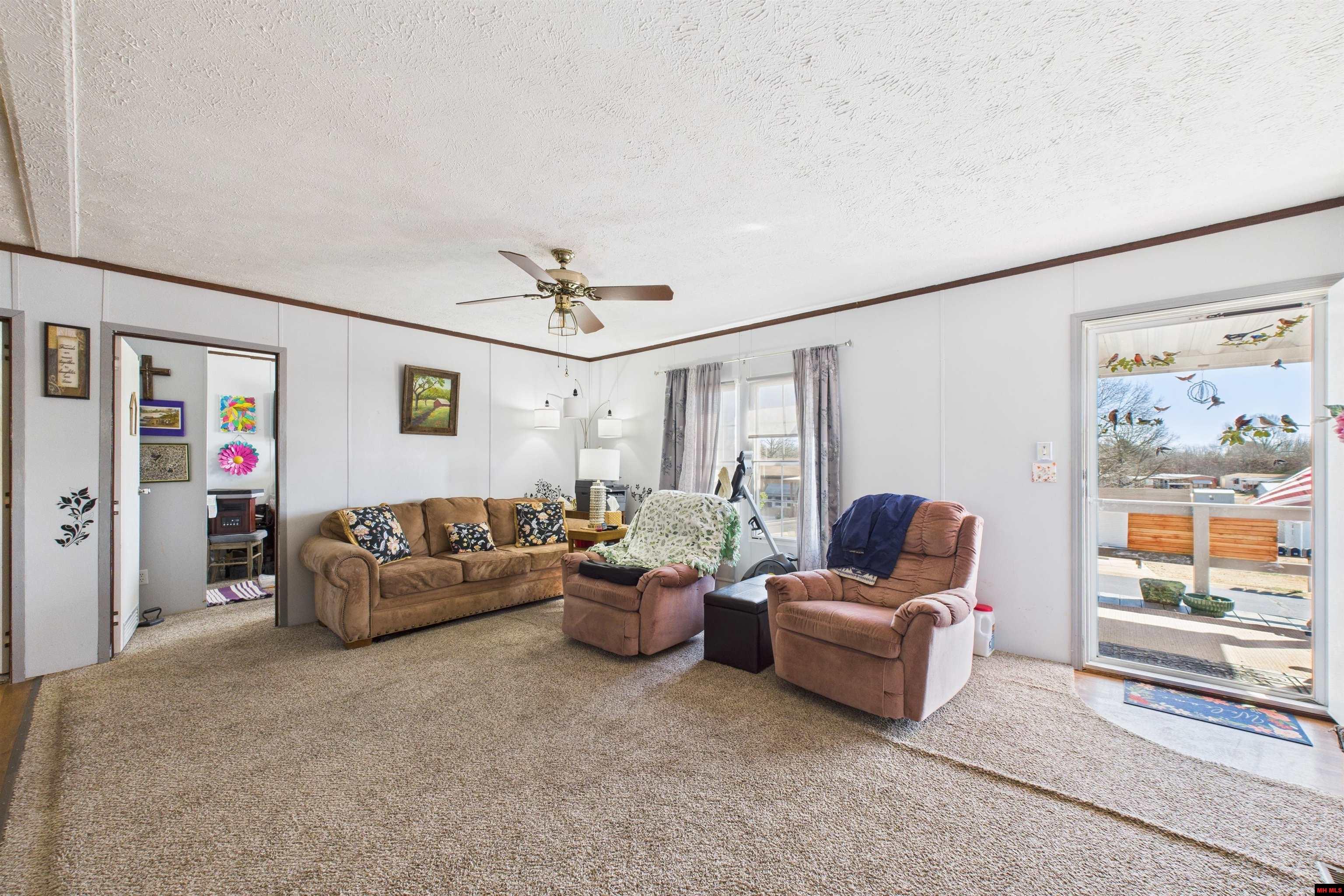 32 HAL DRIVE Mountain Home, AR