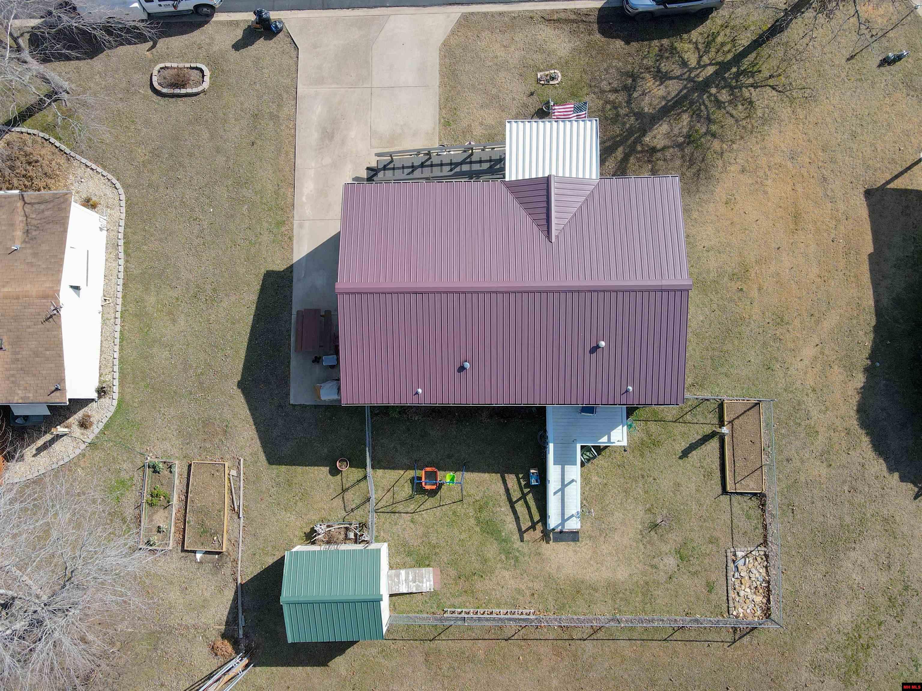 32 HAL DRIVE Mountain Home, AR