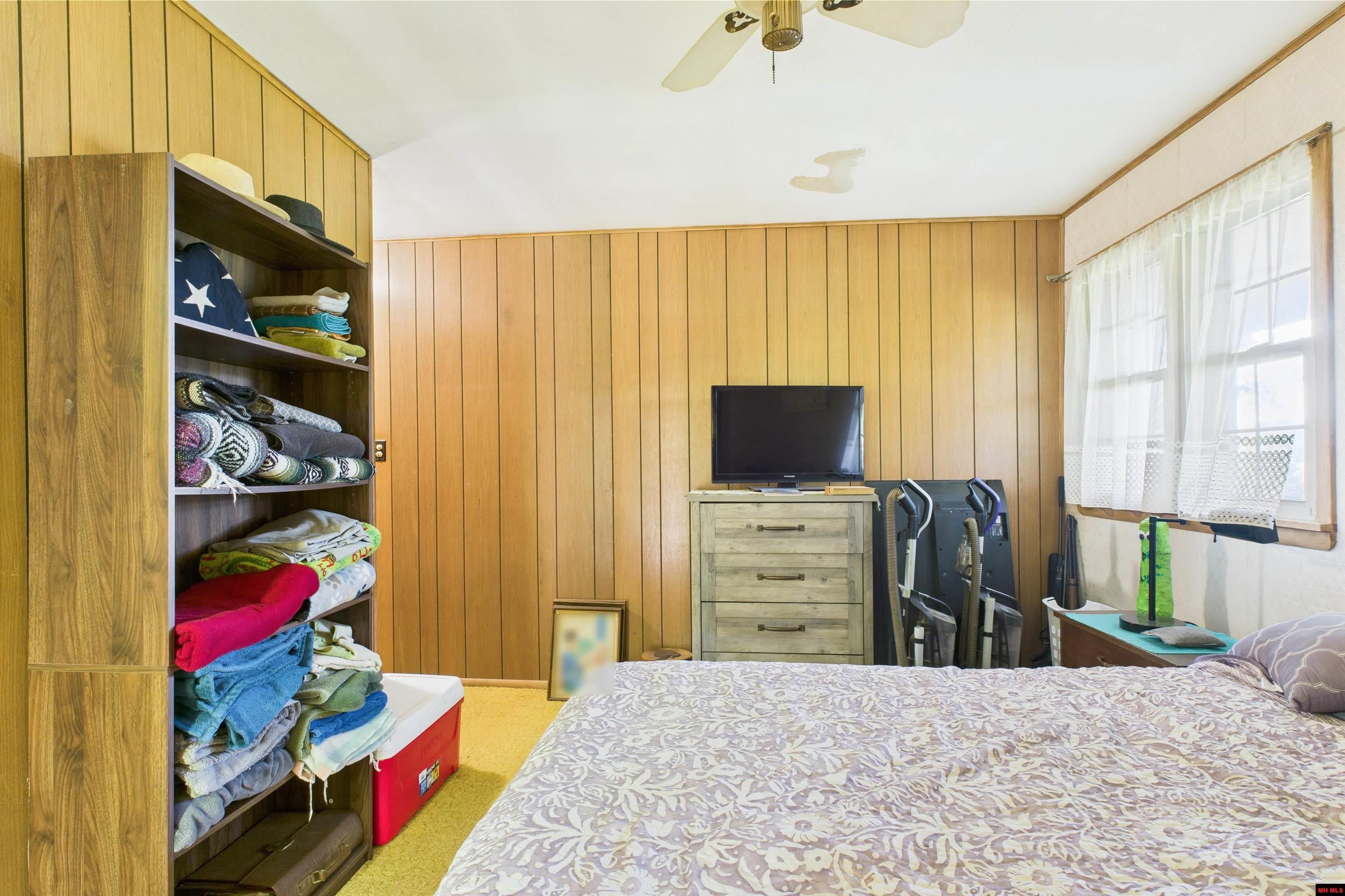 532 McCRACKEN RIDGE ROAD Mountain Home, AR 72653