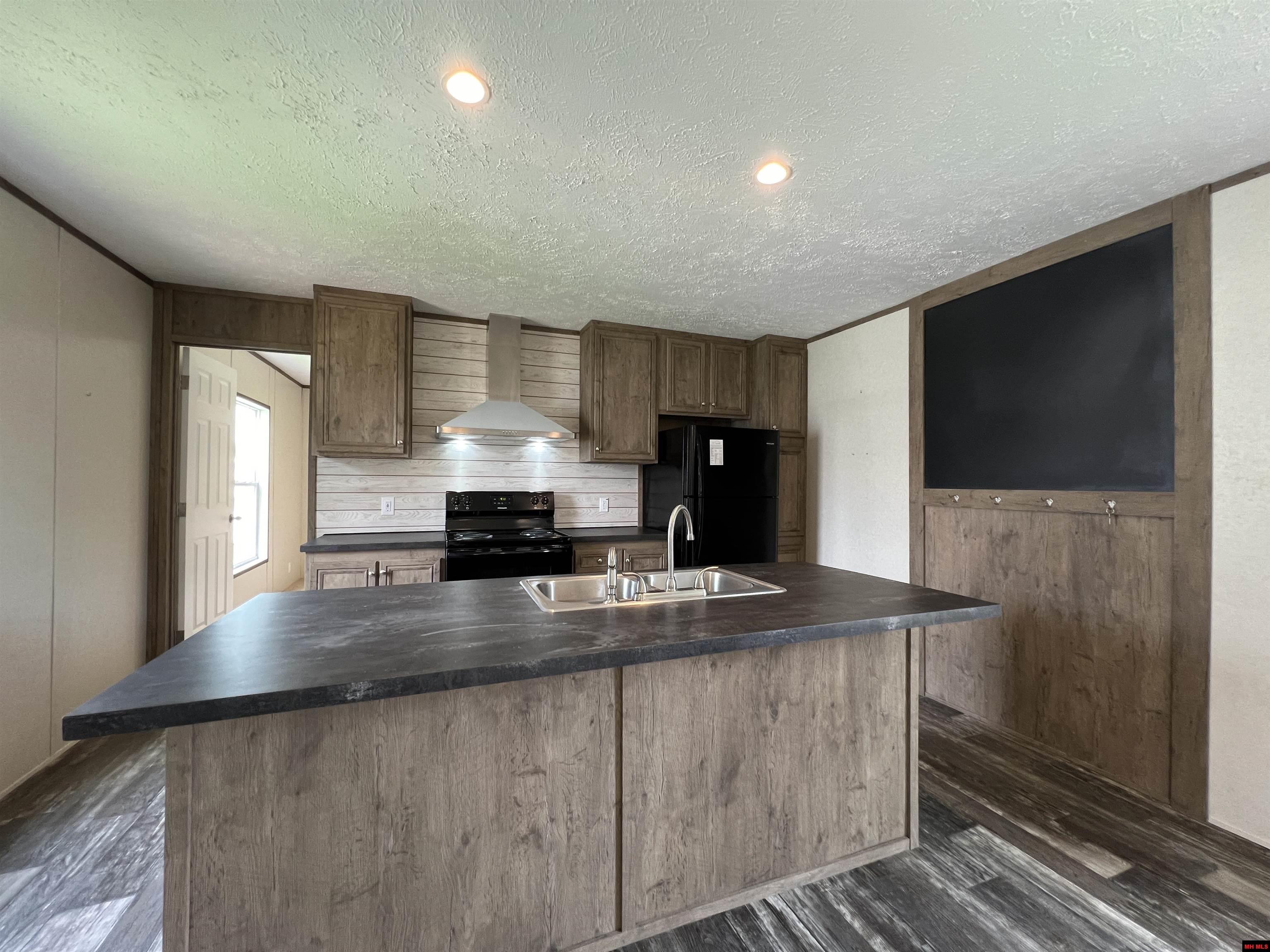 111 NORA COURT Mountain Home, AR