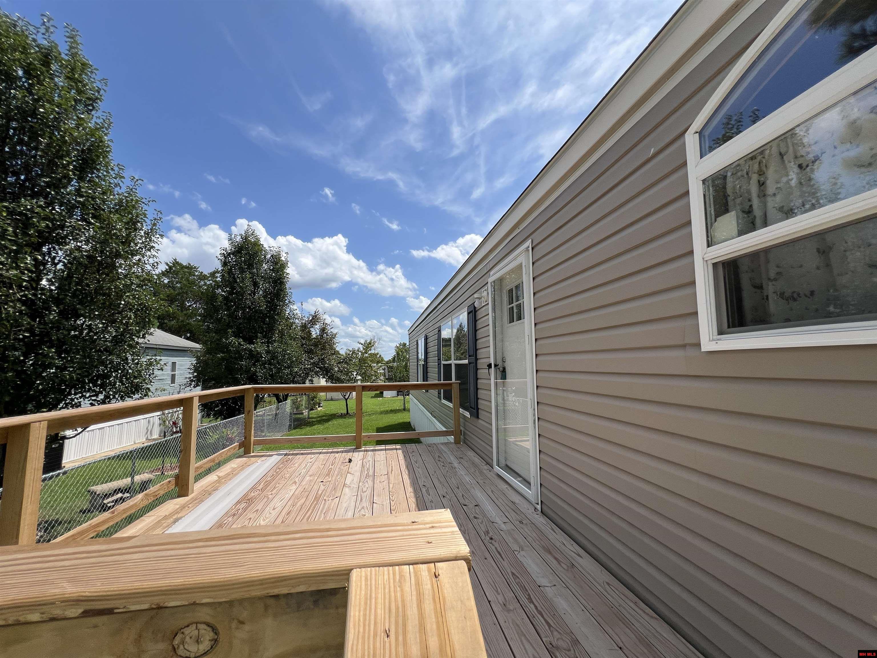 79 ROLLING MEADOWS COURT Mountain Home, AR