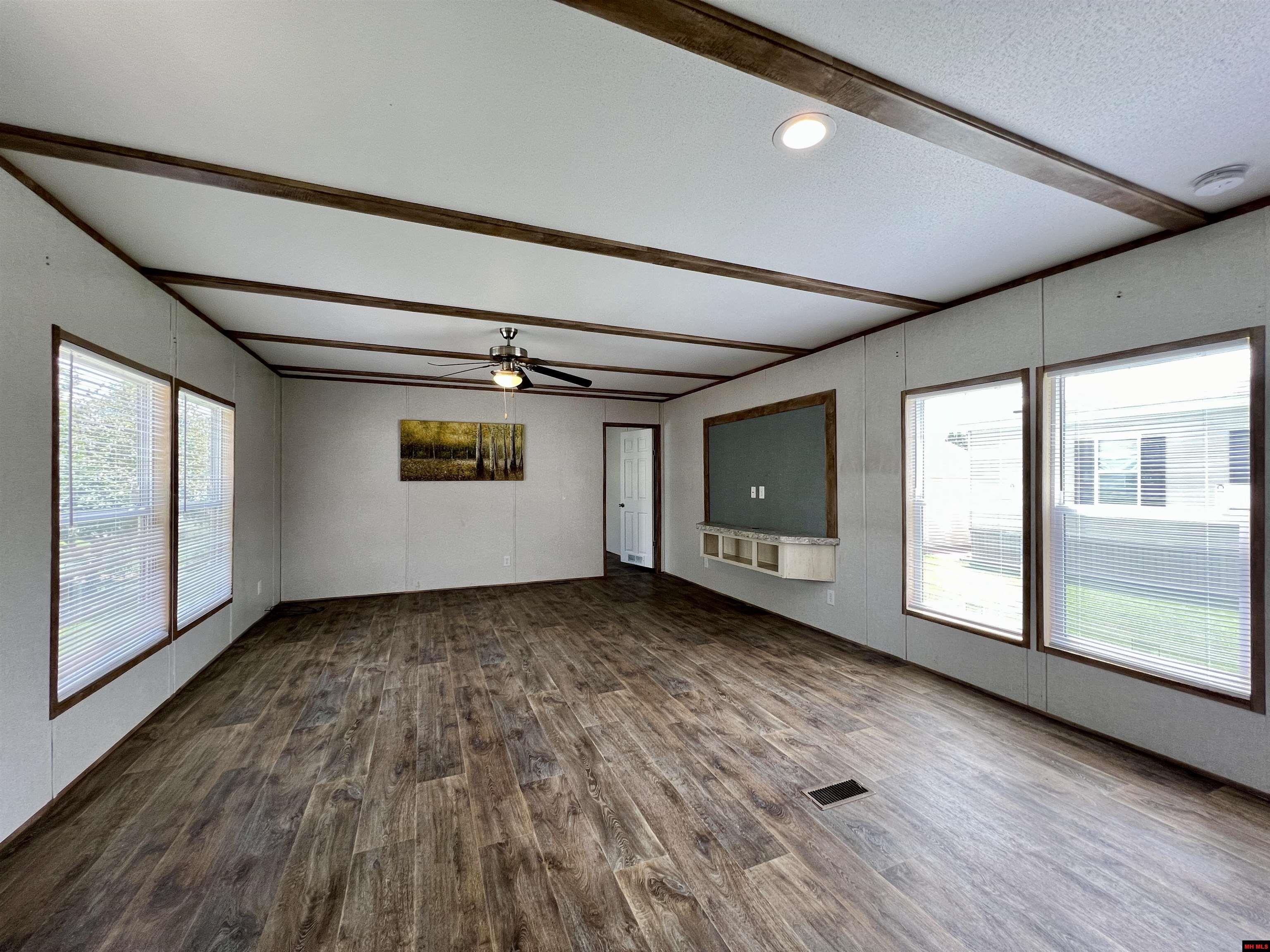 79 ROLLING MEADOWS COURT Mountain Home, AR