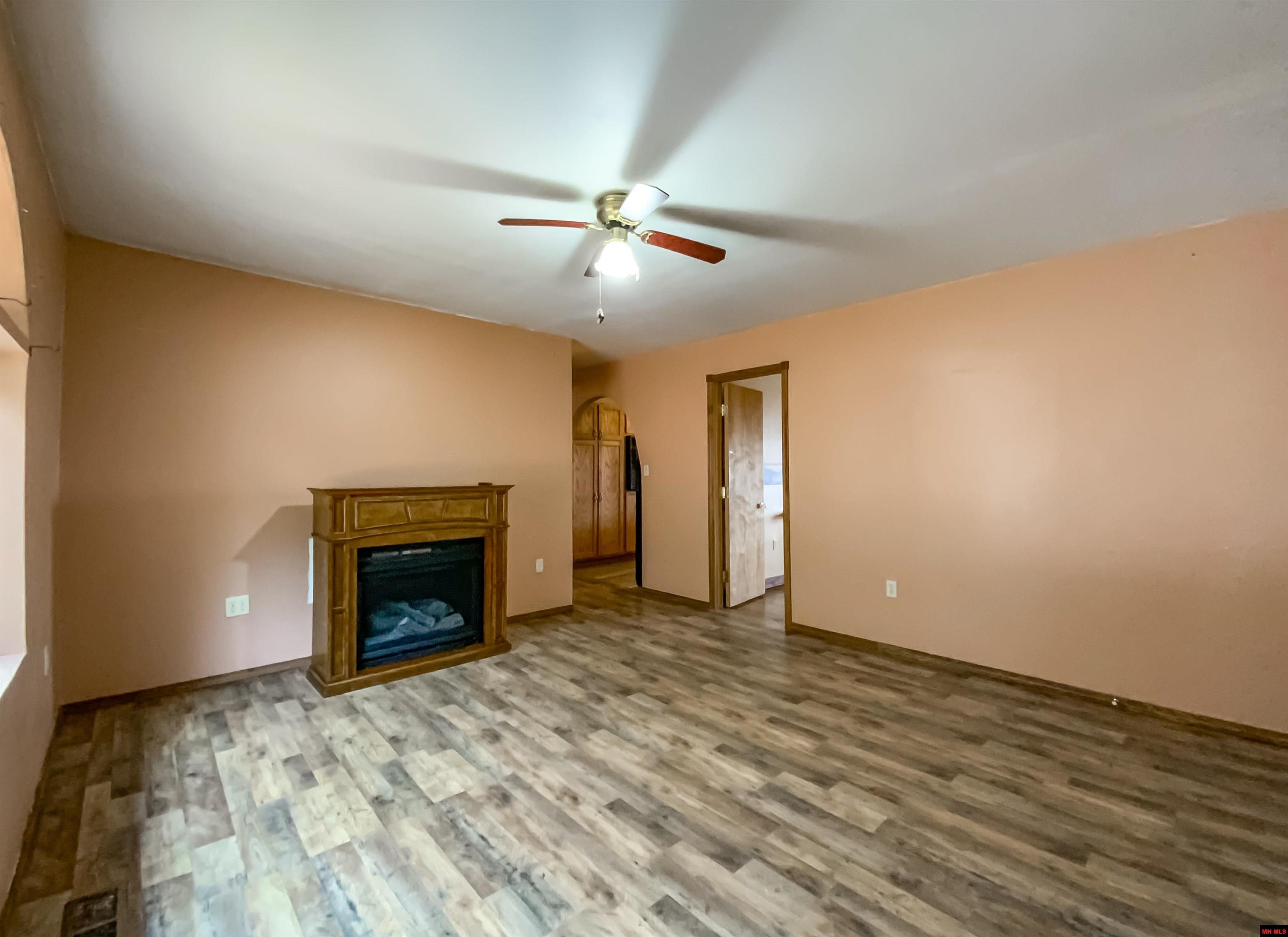 259 MC 3063 Yellville, AR 72687