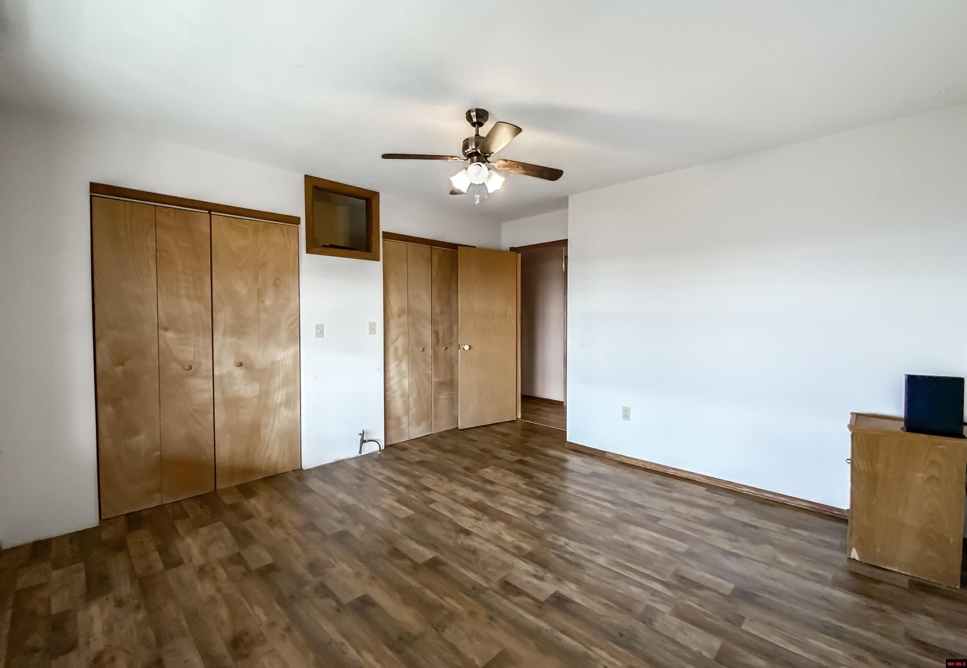 259 MC 3063 Yellville, AR 72687