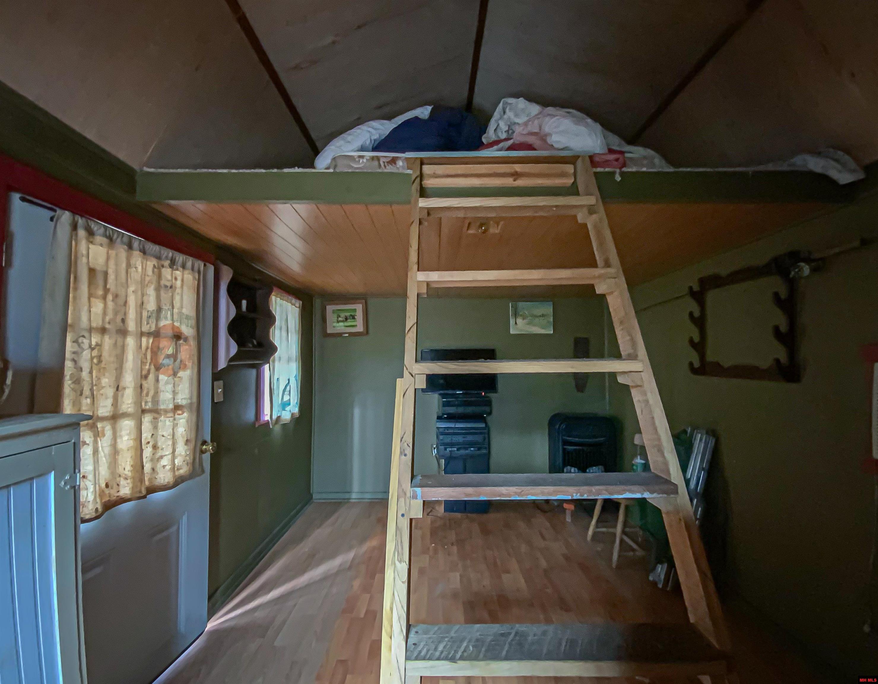 259 MC 3063 Yellville, AR 72687