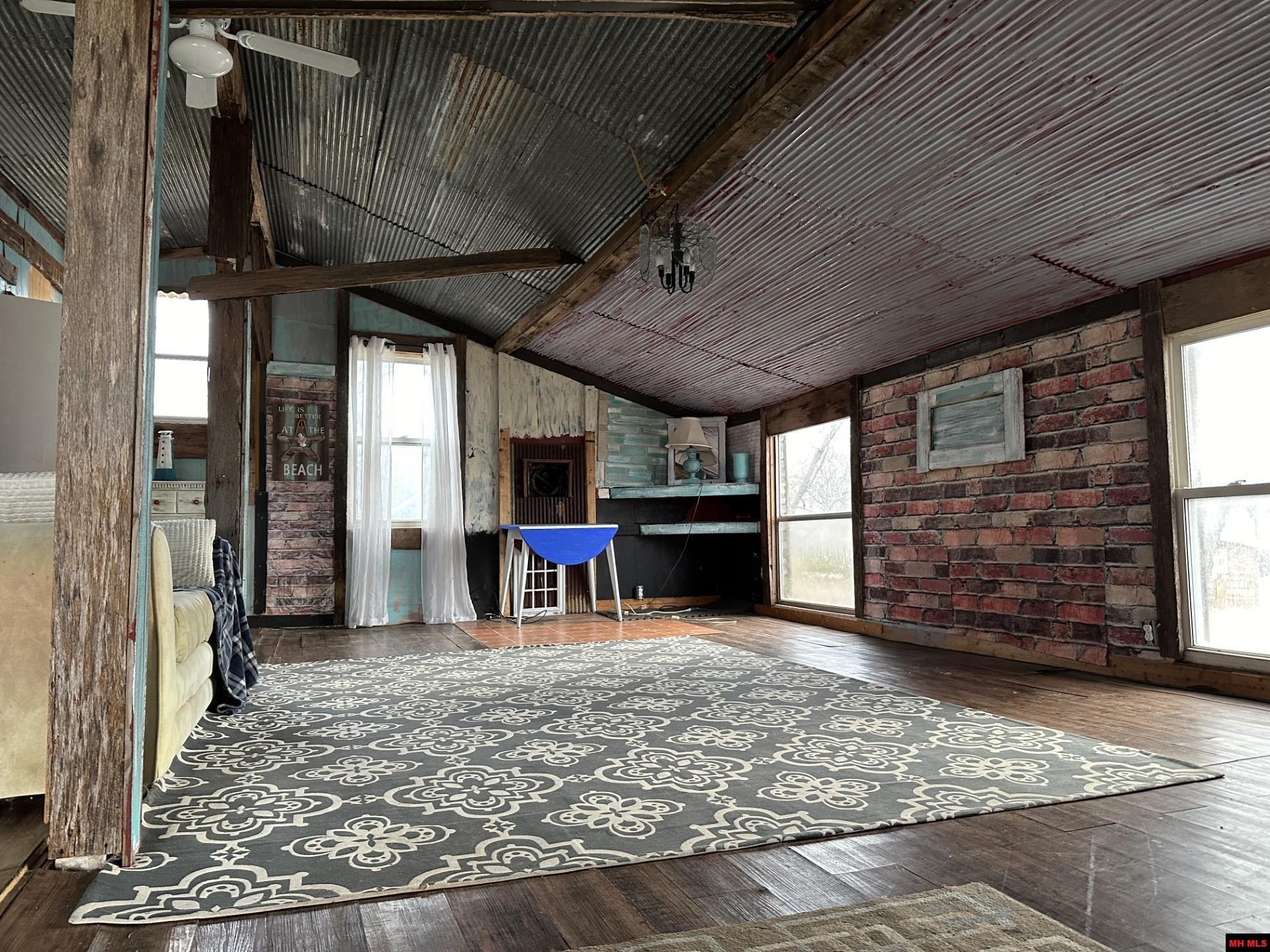 8413 SAGAMORE LOOP Harrison, AR
