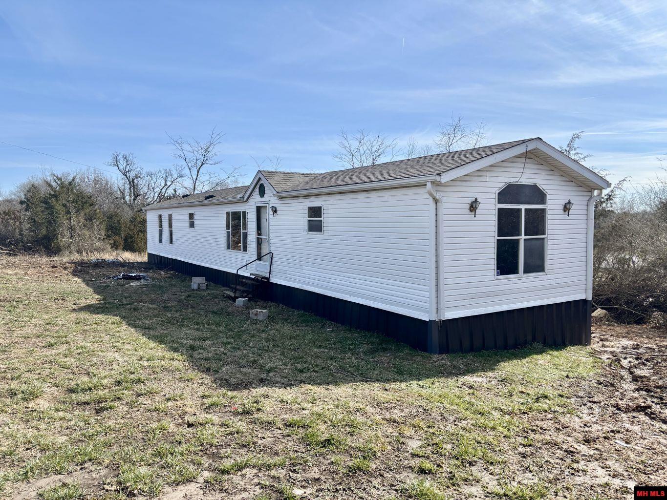 7254 LaCROSSE ROAD Violet Hill, AR