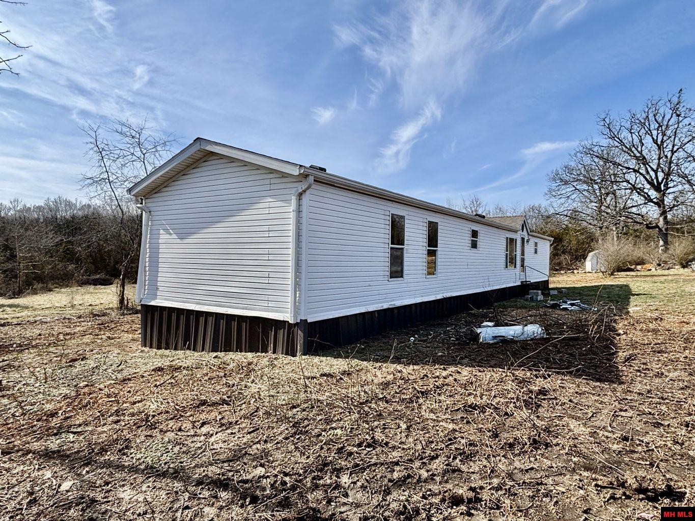 7254 LaCROSSE ROAD Violet Hill, AR