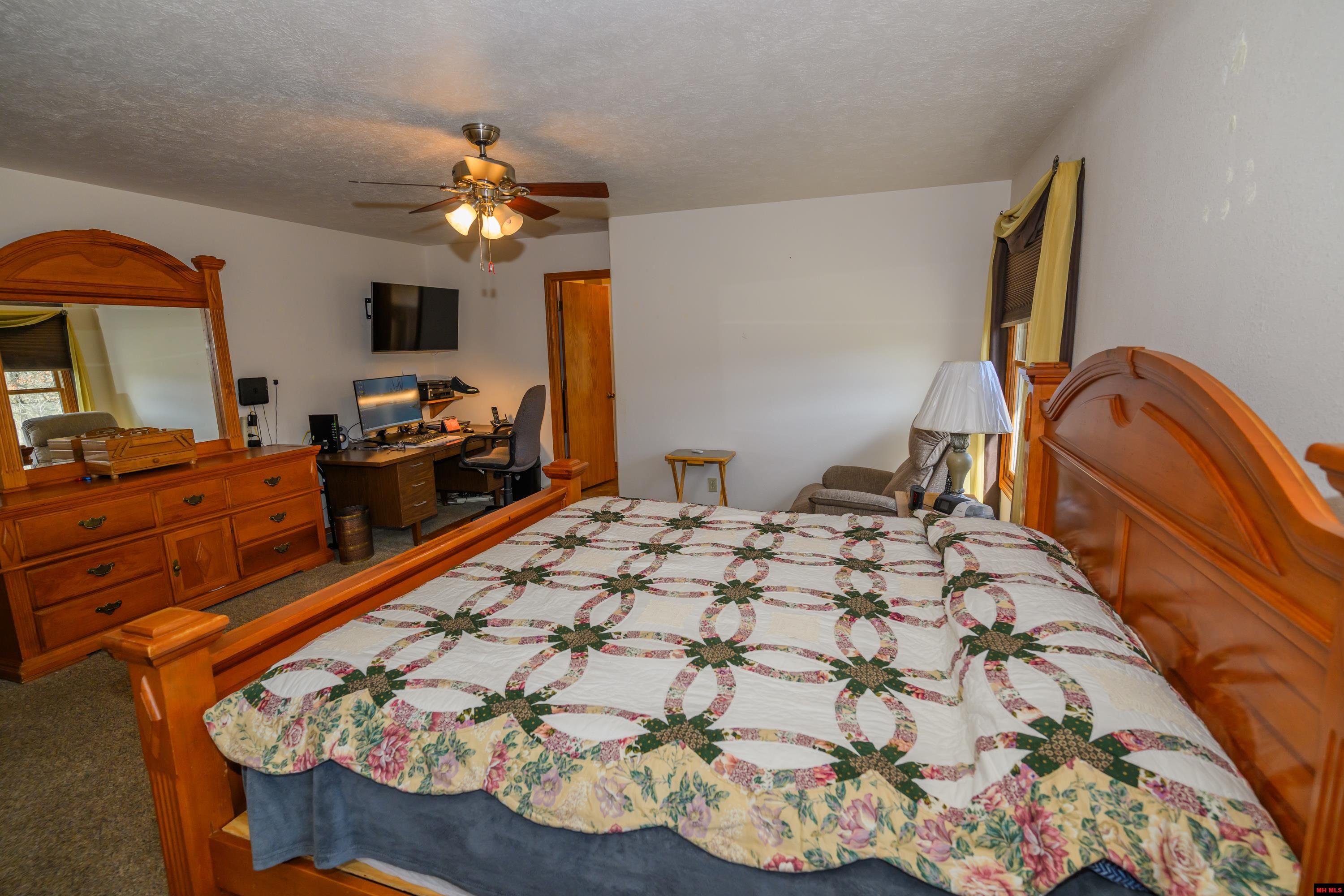 719 LEATHERSTOCKING TRAIL Mountain Home, AR
