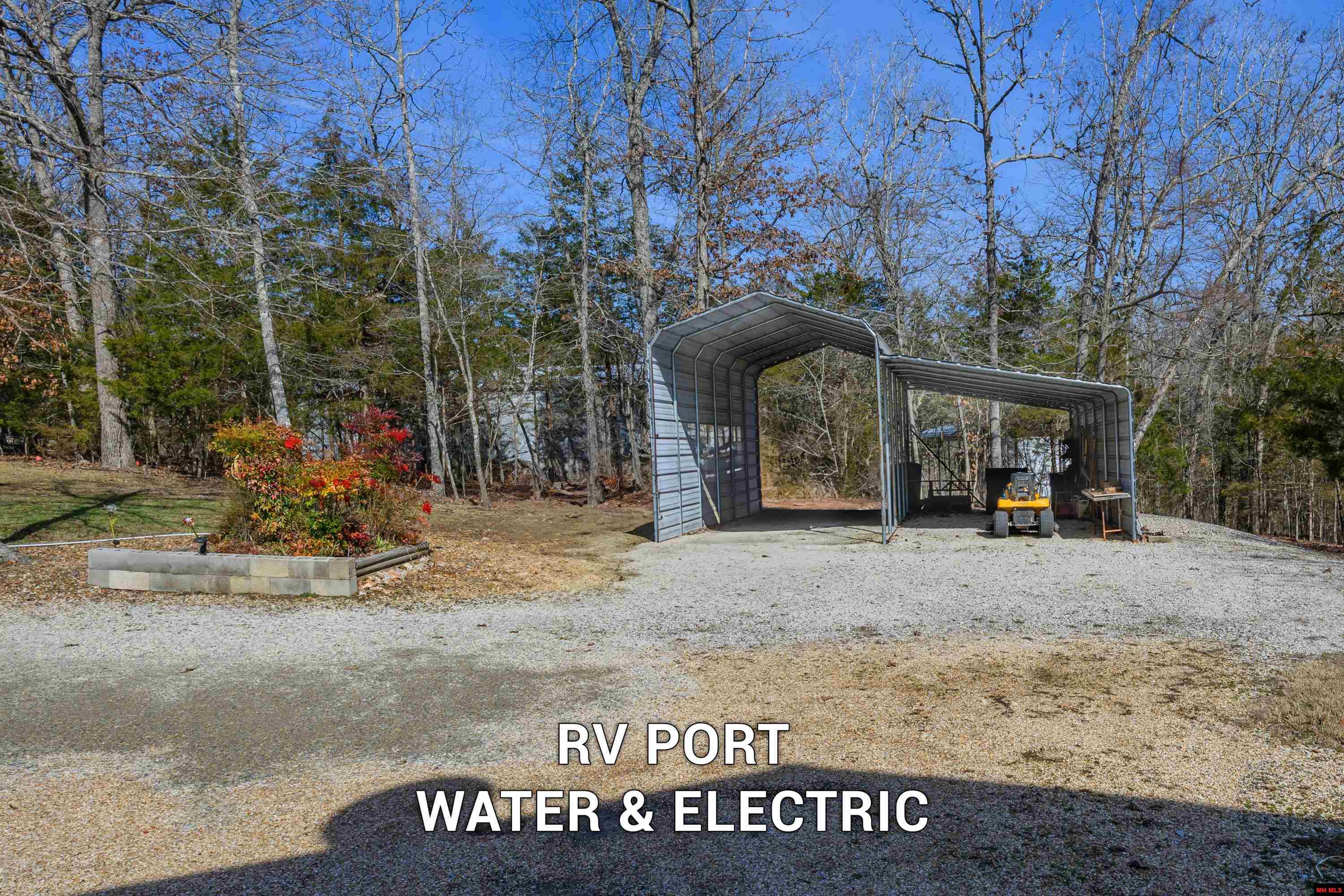 719 LEATHERSTOCKING TRAIL Mountain Home, AR