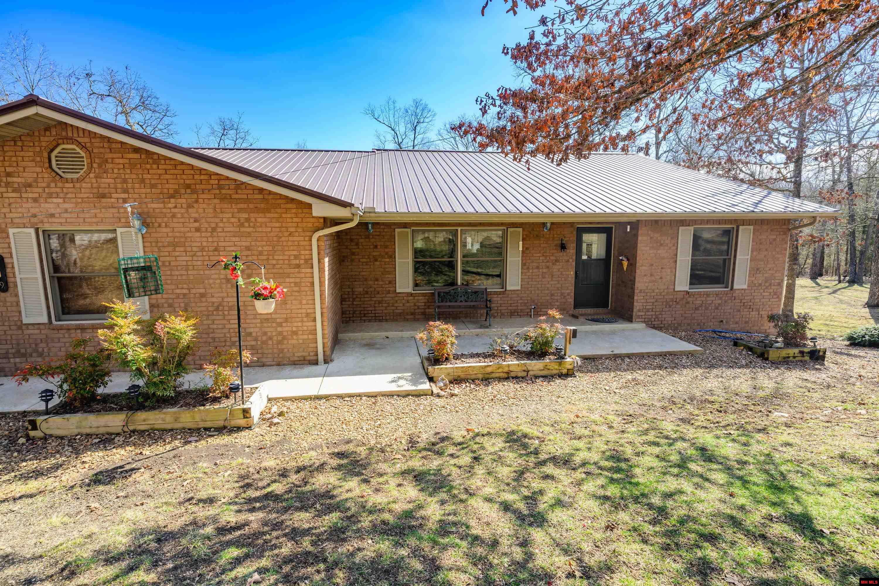 719 LEATHERSTOCKING TRAIL Mountain Home, AR