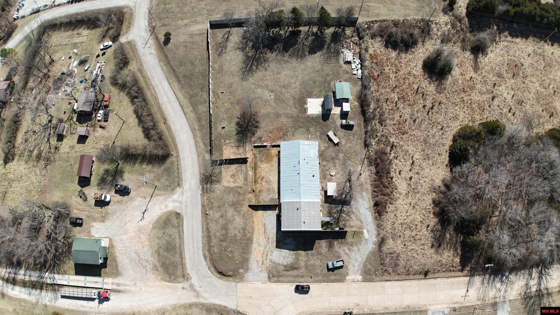 121 CRANE STREET, Flippin, AR