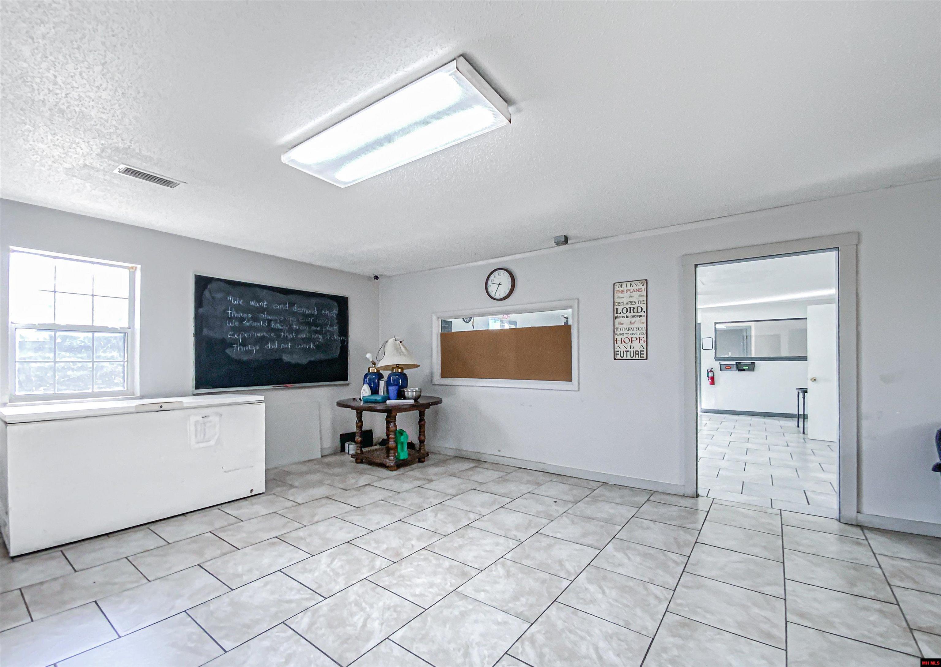 121 CRANE STREET Flippin, AR