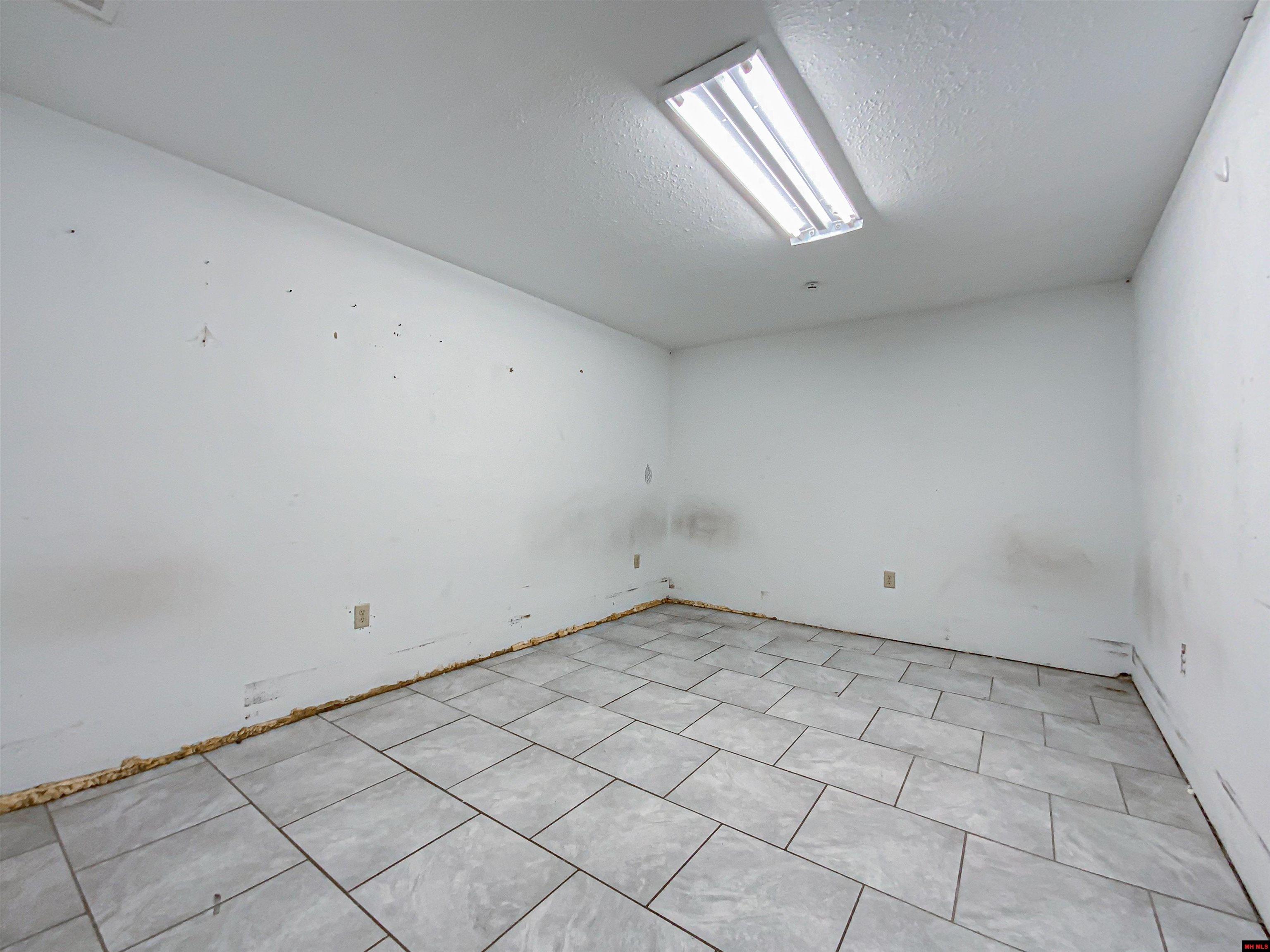 121 CRANE STREET Flippin, AR
