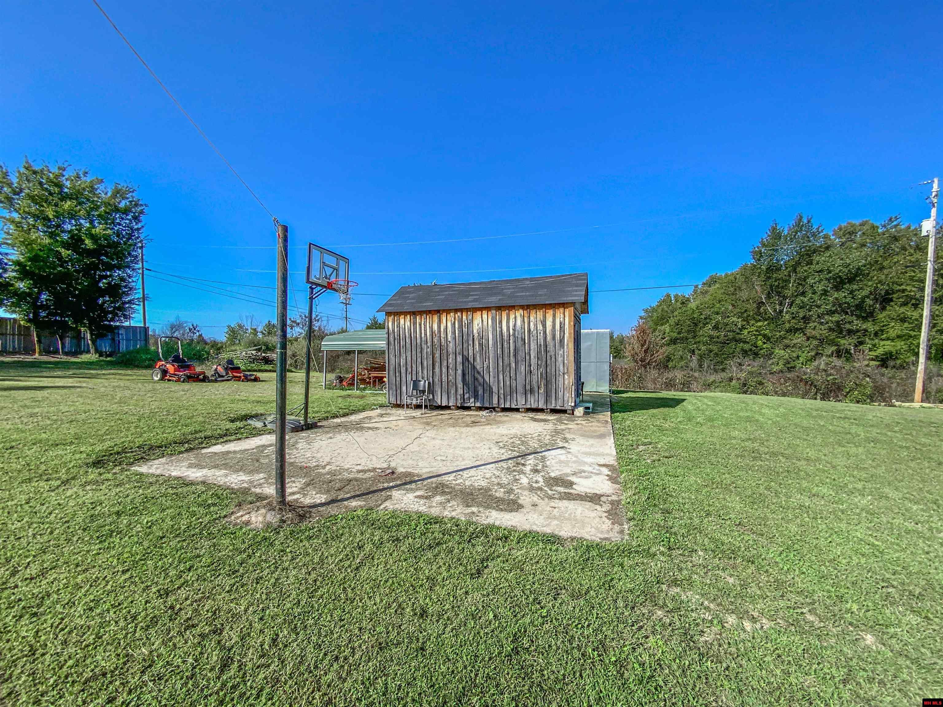 121 CRANE STREET Flippin, AR