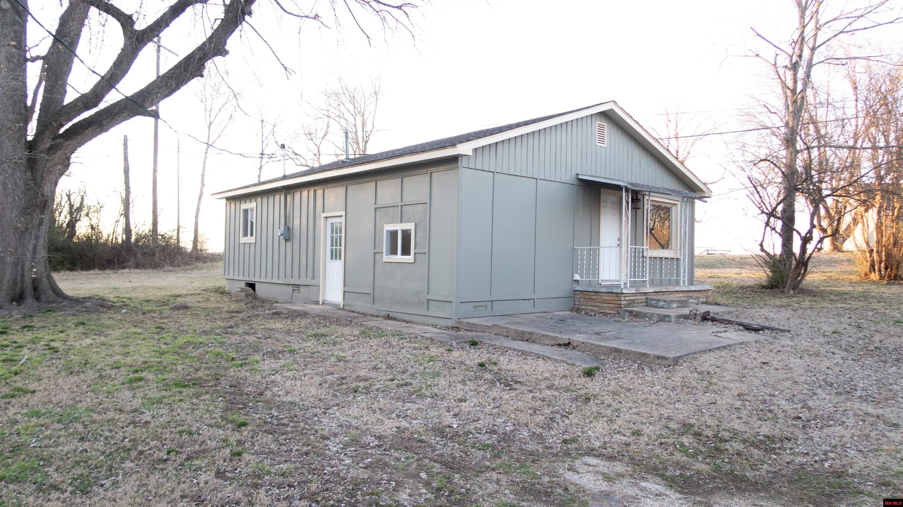 159 MONROE STREET Cotter, AR