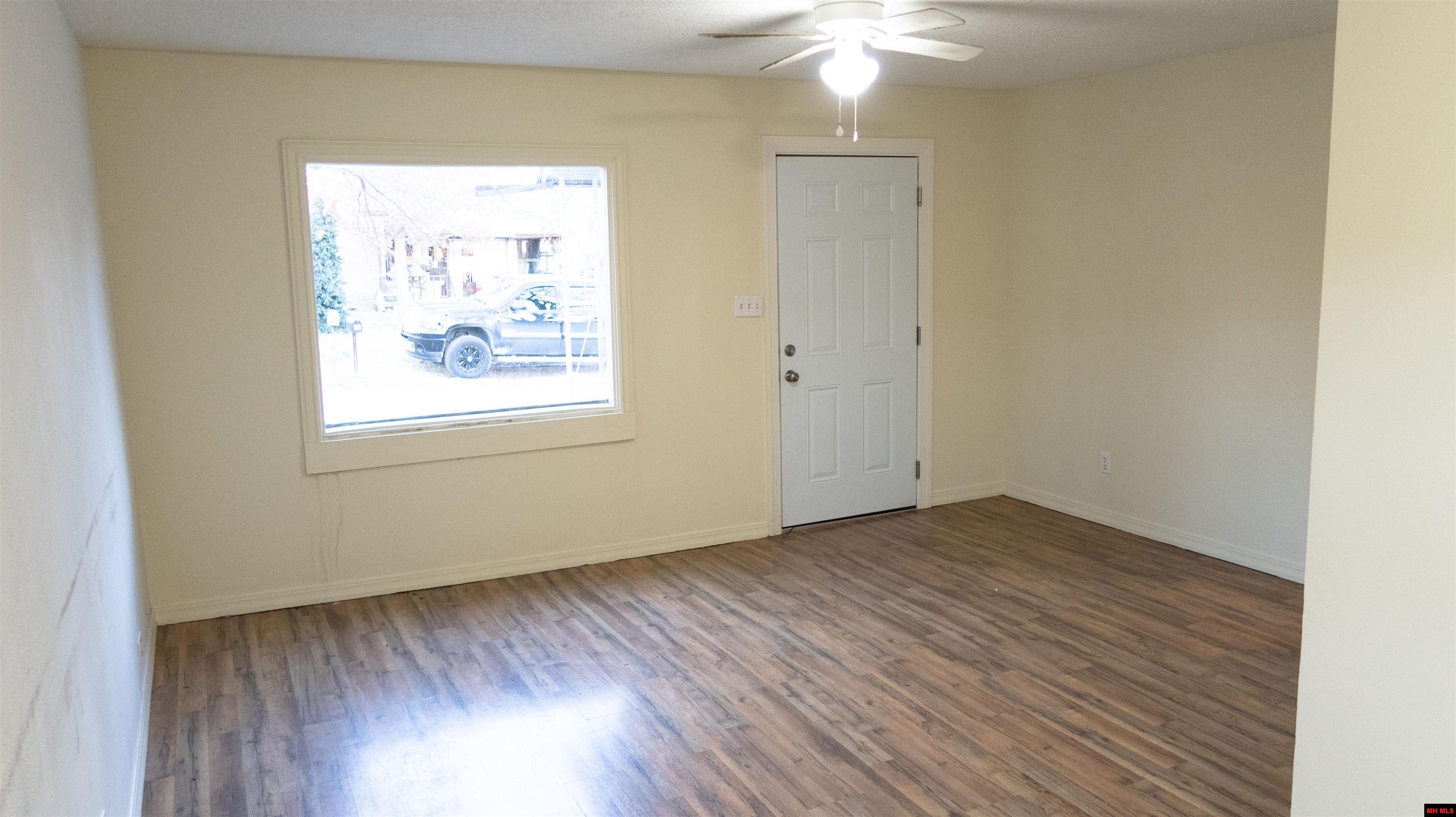 159 MONROE STREET Cotter, AR