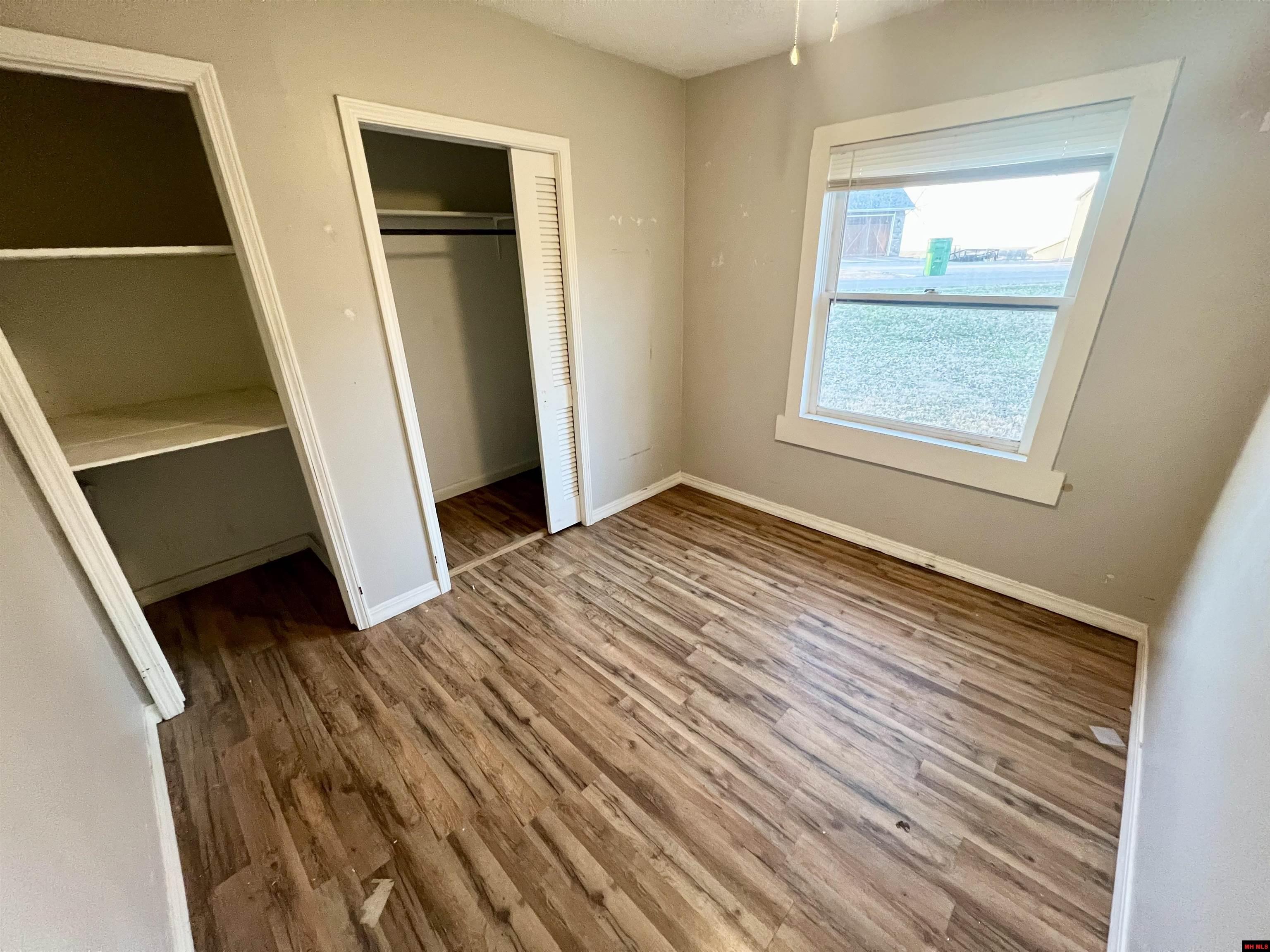 159 MONROE STREET Cotter, AR