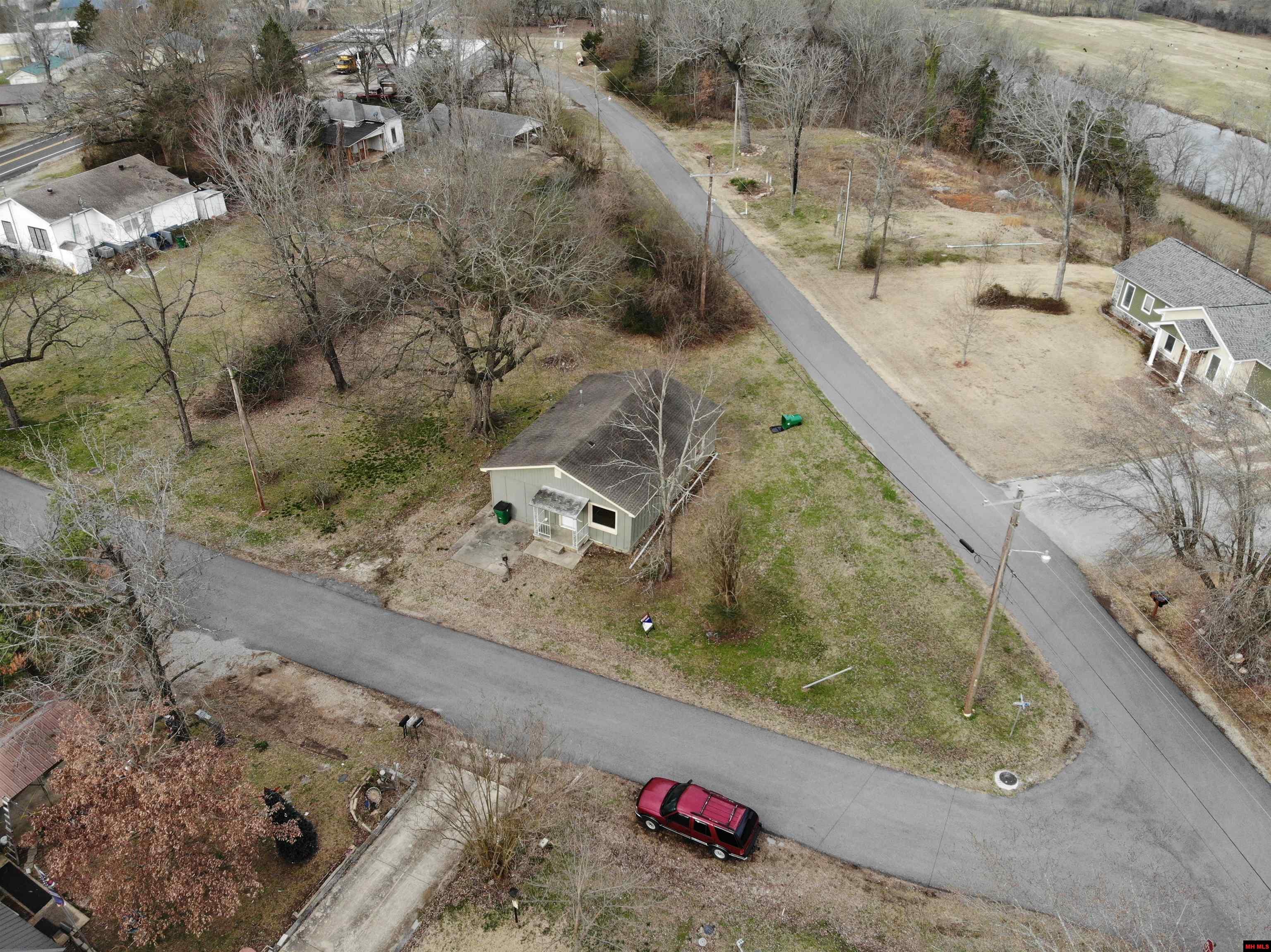 159 MONROE STREET Cotter, AR