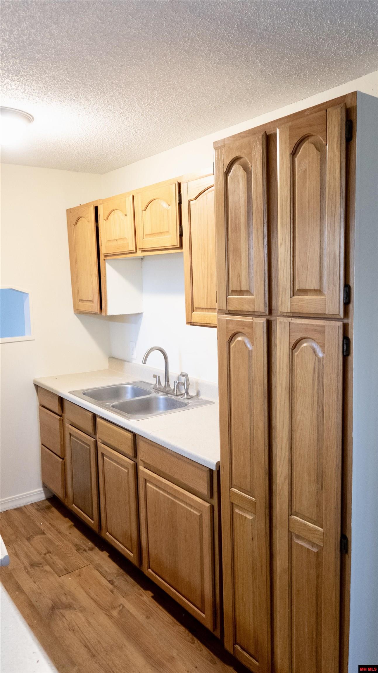 159 MONROE STREET Cotter, AR