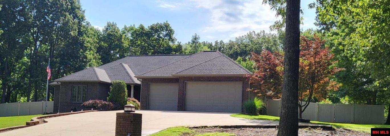 960 PEBBLECREEK DRIVE Mountain Home, AR