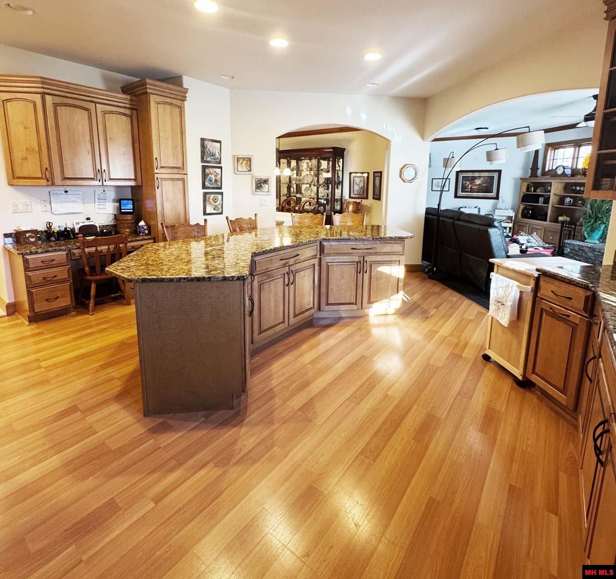 960 PEBBLECREEK DRIVE Mountain Home, AR