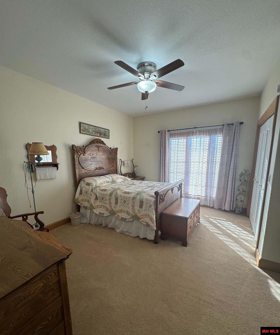 960 PEBBLECREEK DRIVE Mountain Home, AR
