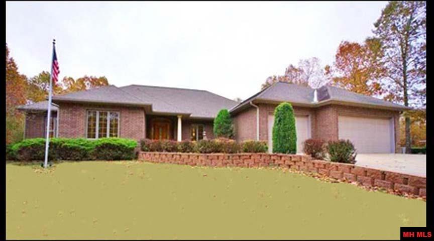 960 PEBBLECREEK DRIVE Mountain Home, AR