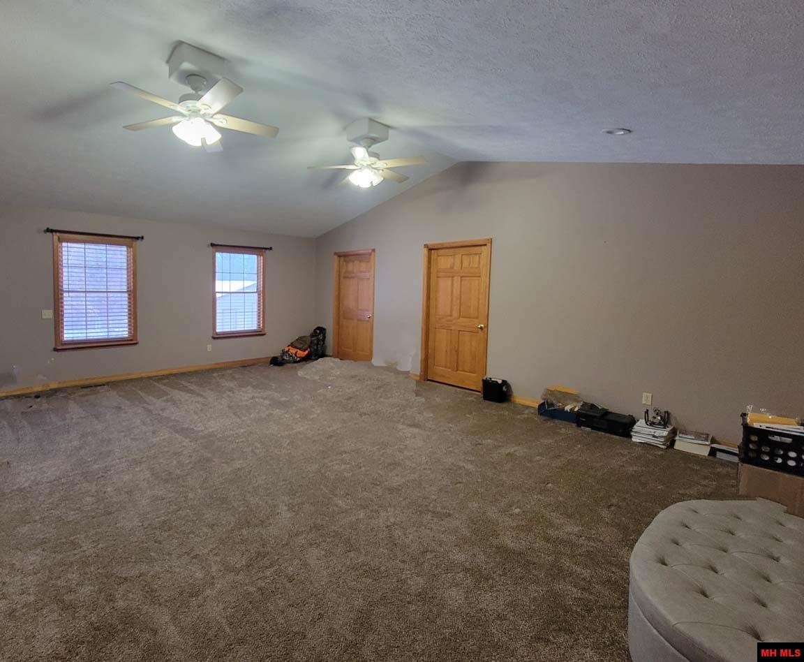 1395 BLUE WING ROAD Mountain Home, AR