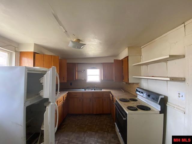 400 N ESTES AVENUE Yellville, AR