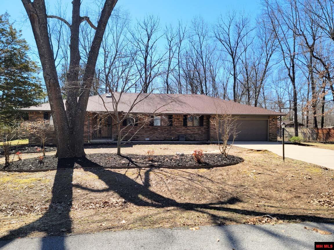 1169 PEBBLECREEK DRIVE Mountain Home, AR