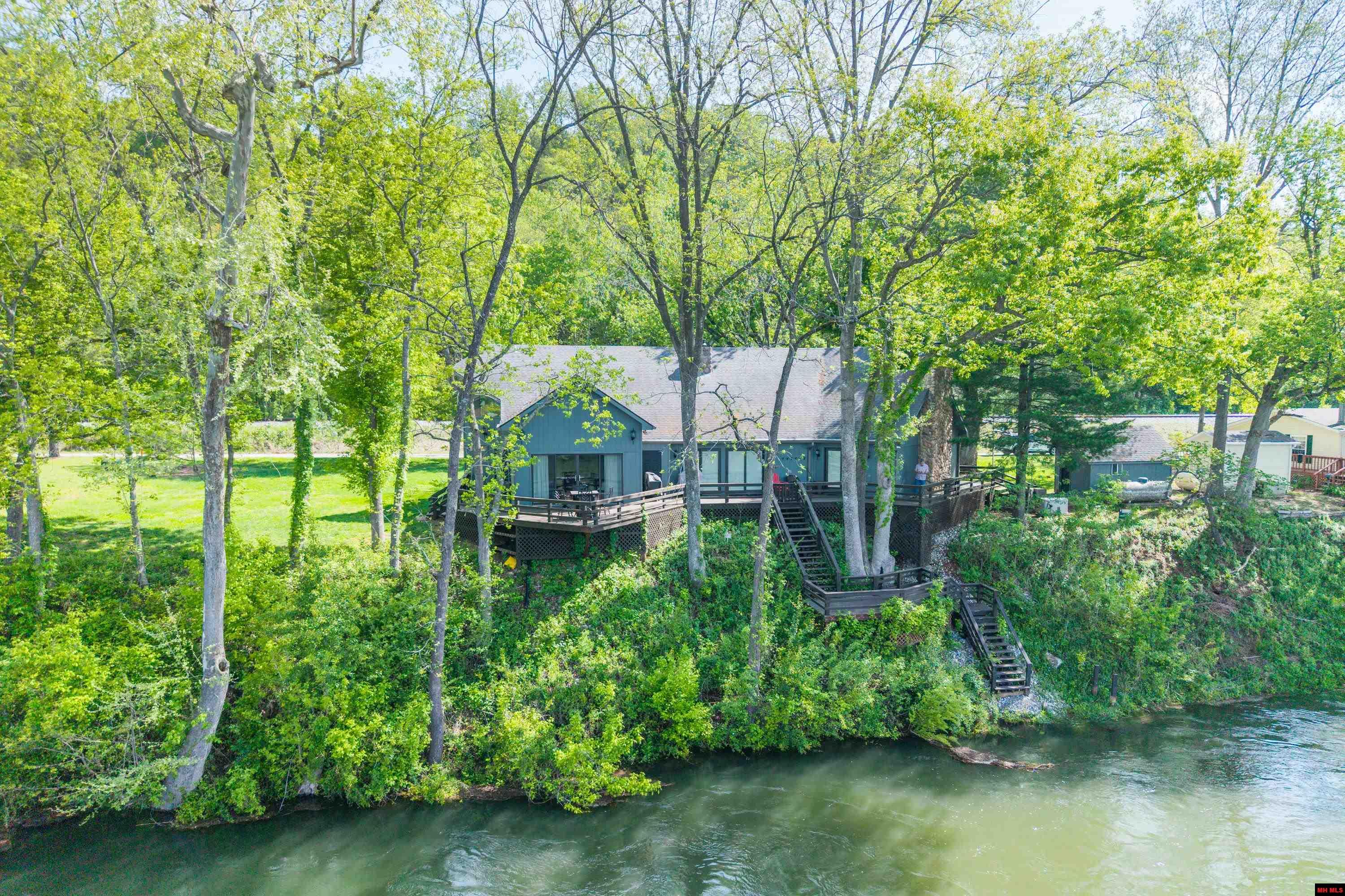181 RIM SHOALS CP Mountain Home, AR