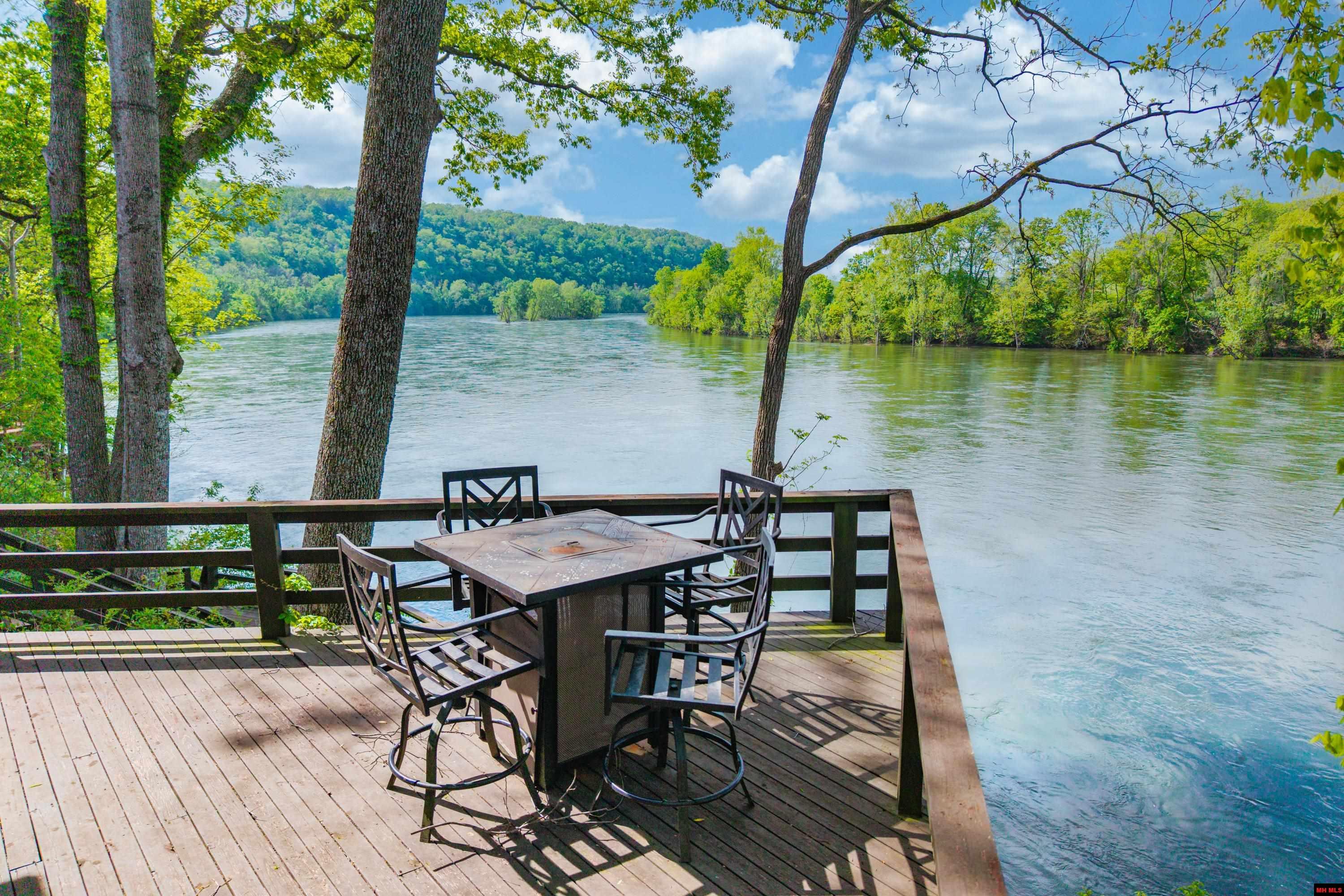 181 RIM SHOALS CP Mountain Home, AR