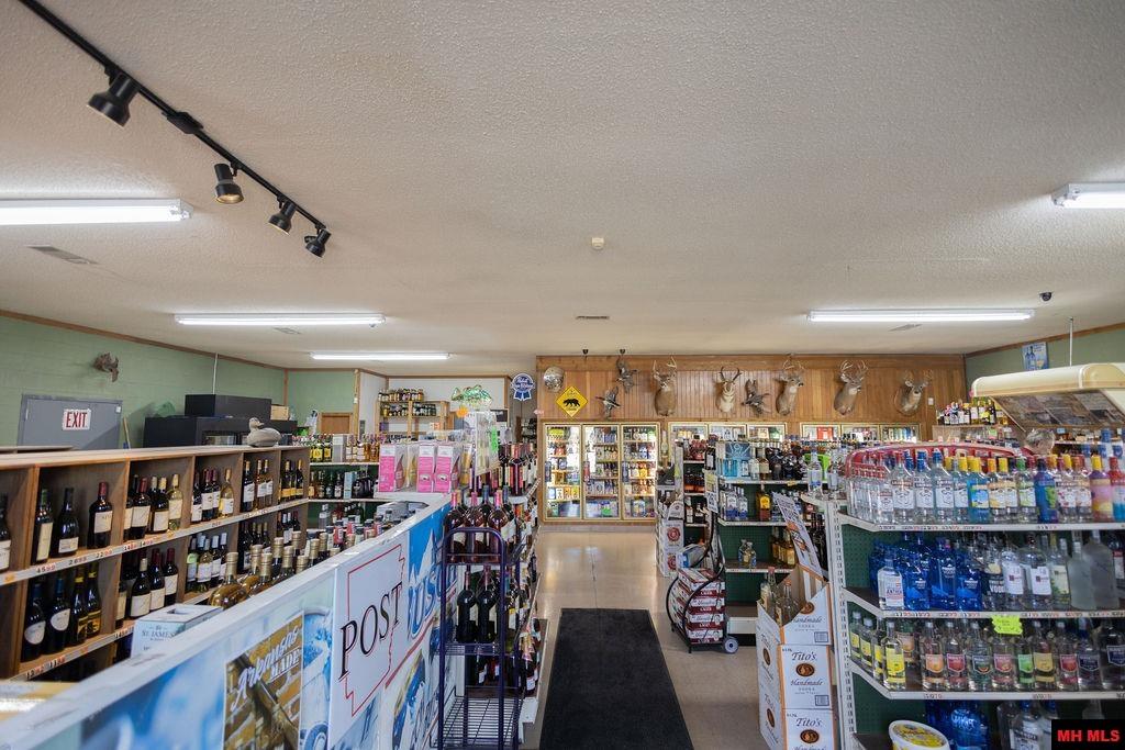 2511 HWY 5 SOUTH Mountain Home, AR