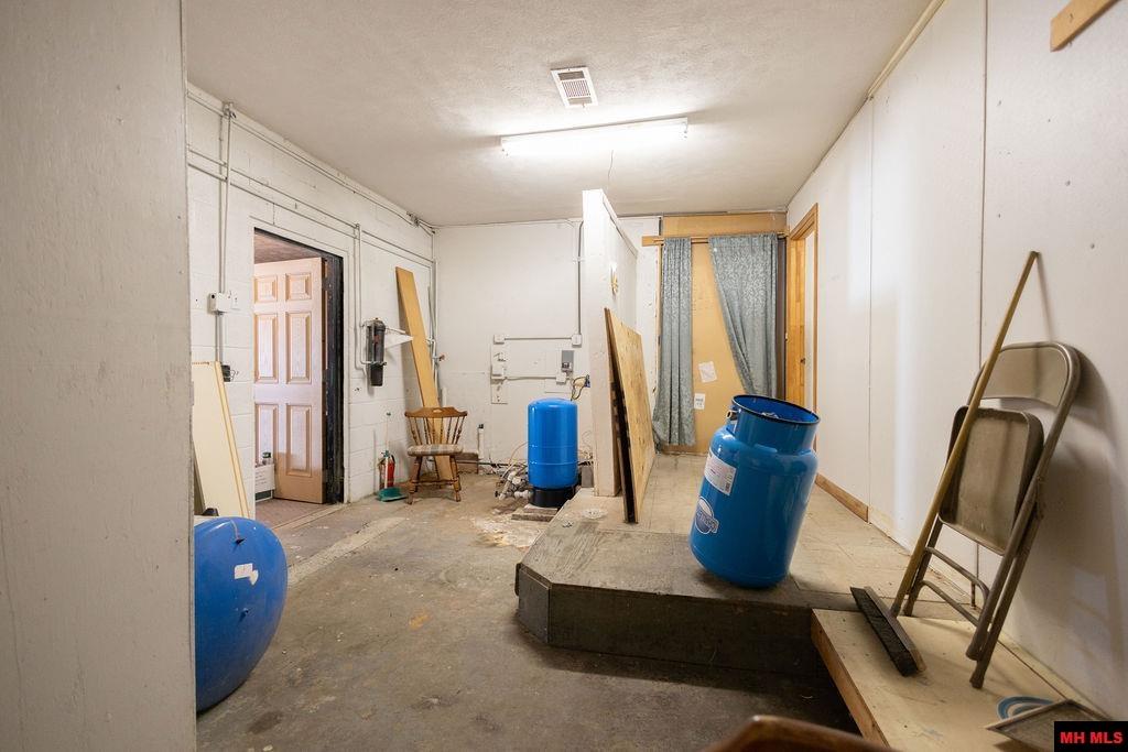 2511 HWY 5 SOUTH Mountain Home, AR